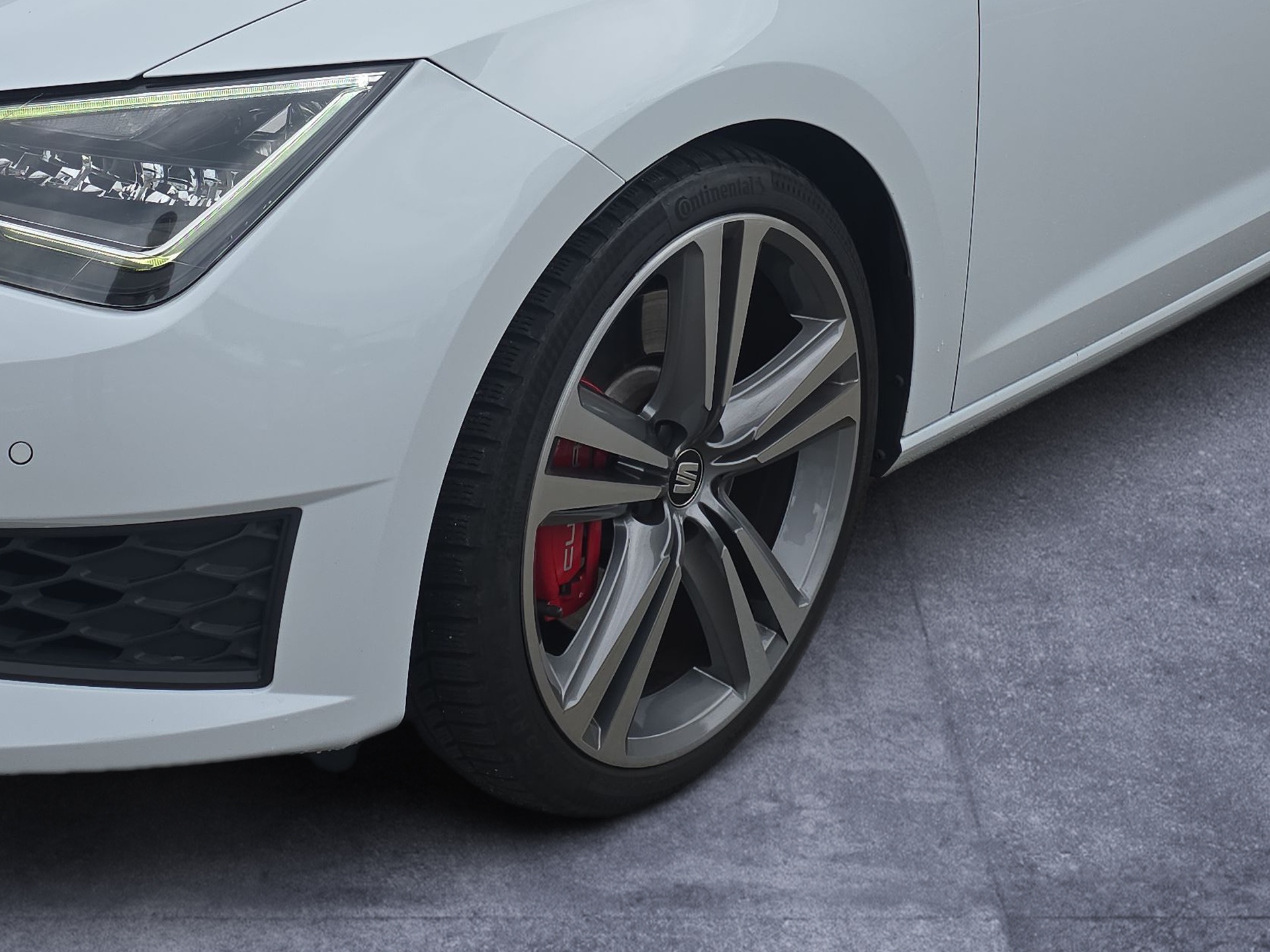 SEAT Leon 2.0 TSI Cupra 280 DSG-image-7