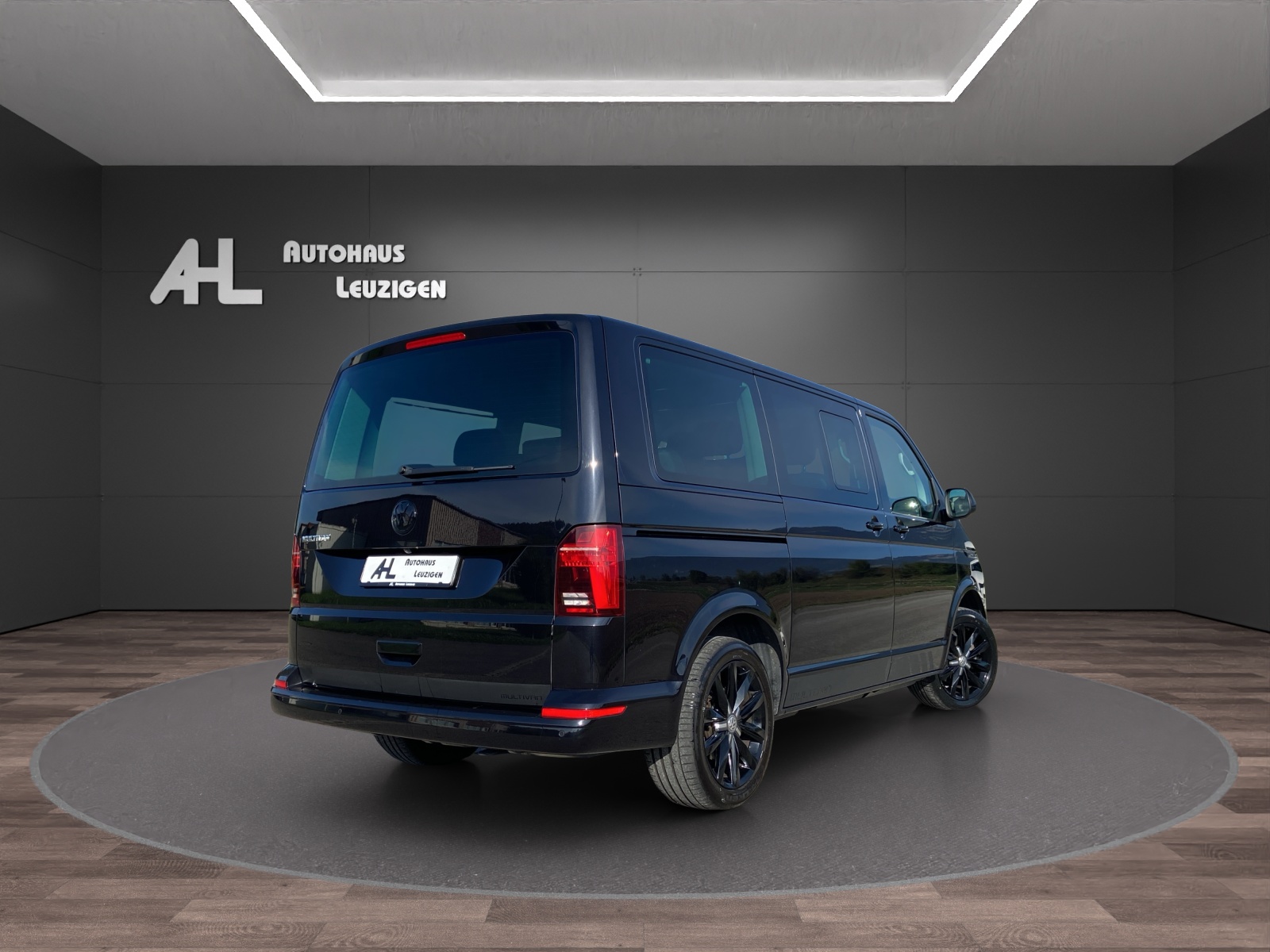 VW T6.1 Multivan 2.0 TDI Family DSG-image-4