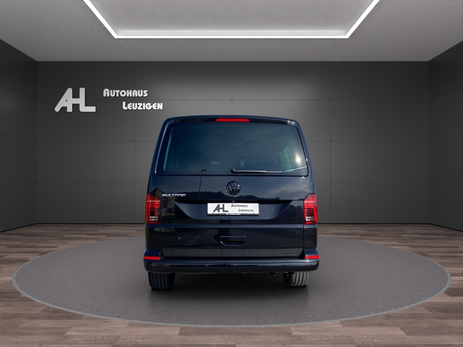 VW T6.1 Multivan 2.0 TDI Family DSG-image-3