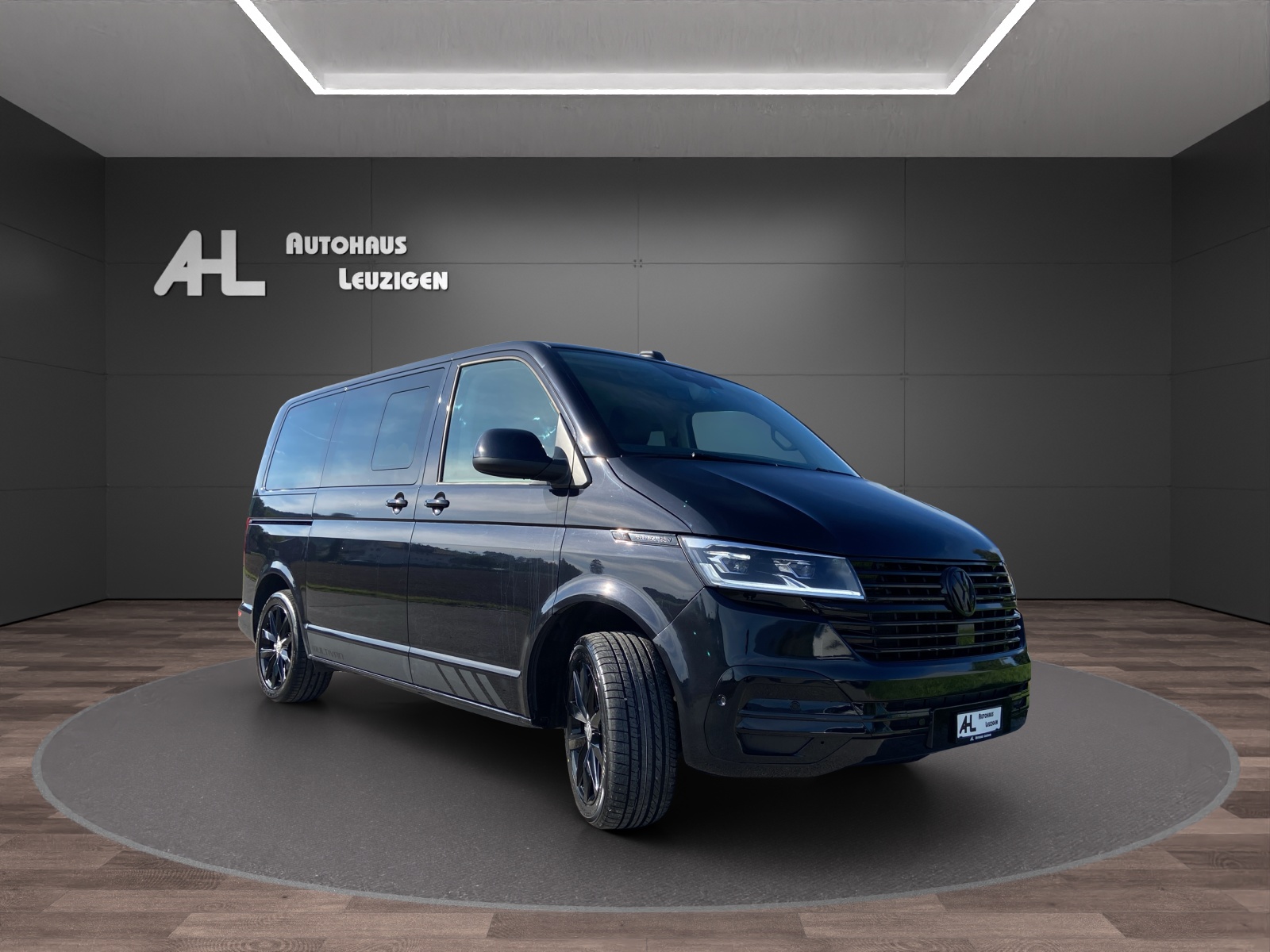 VW T6.1 Multivan 2.0 TDI Family DSG-image-6