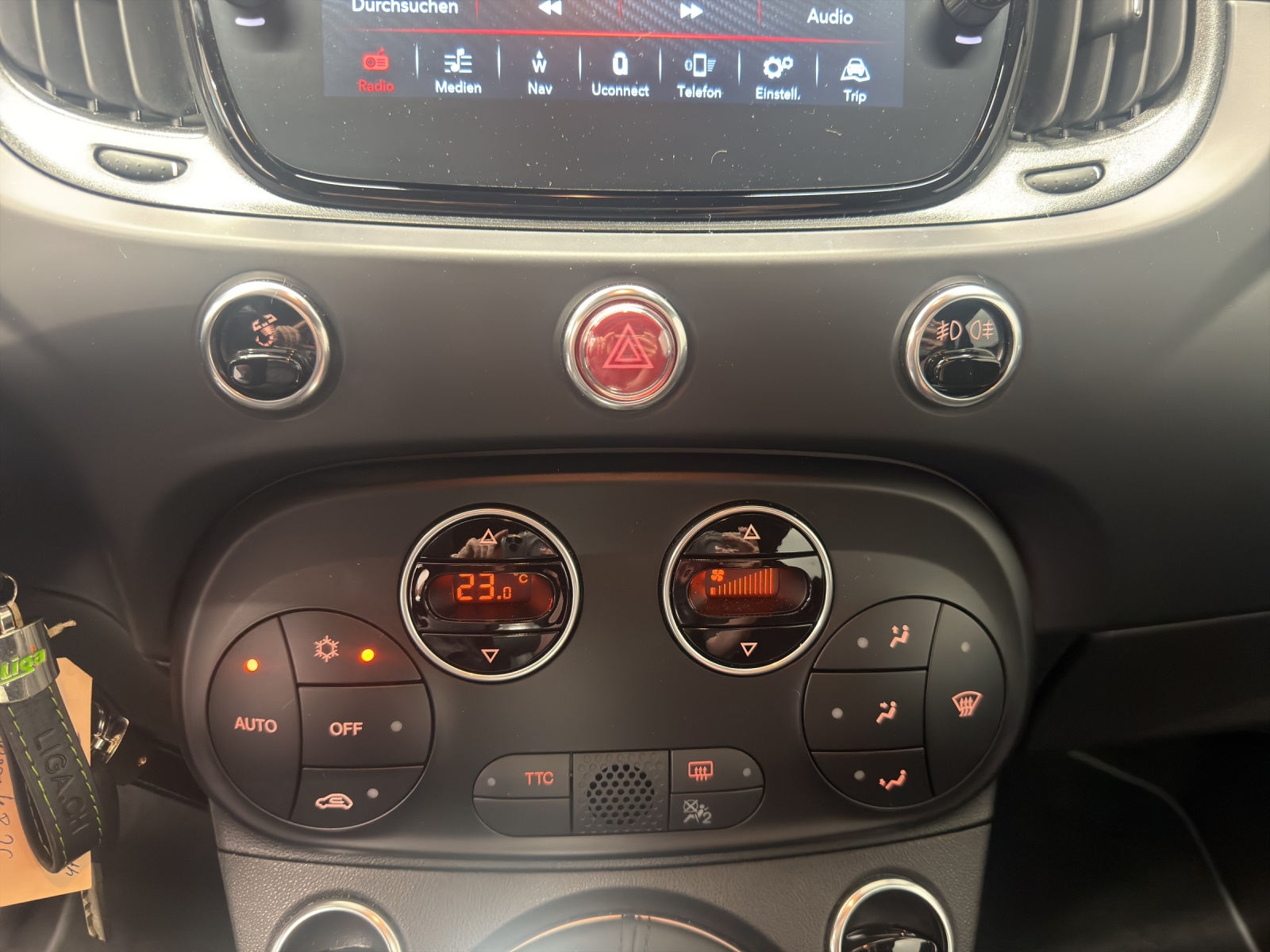 FIAT 595 Abarth 1.4 T-Jet 165 Premium-image-14