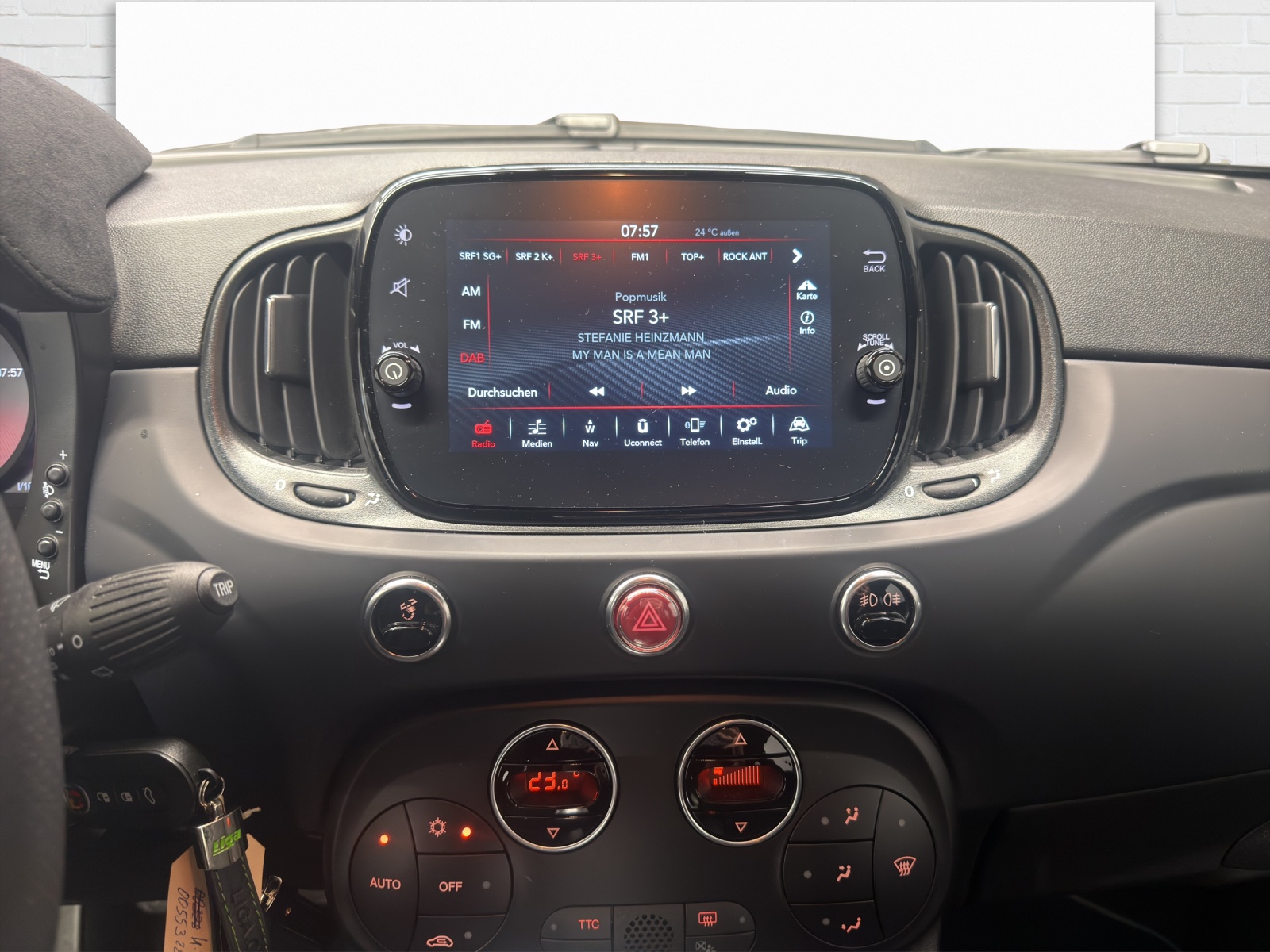 FIAT 595 Abarth 1.4 T-Jet 165 Premium-image-8