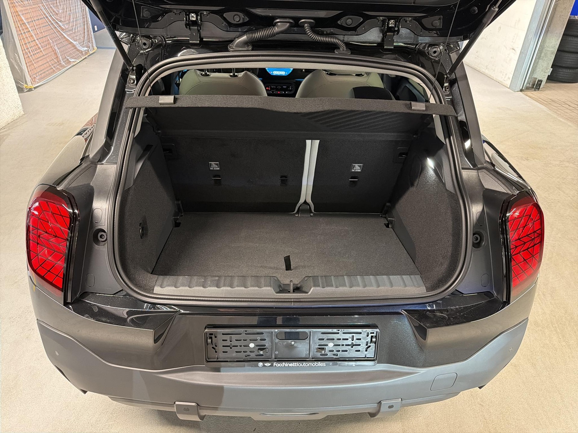 MINI Aceman SE-image-15