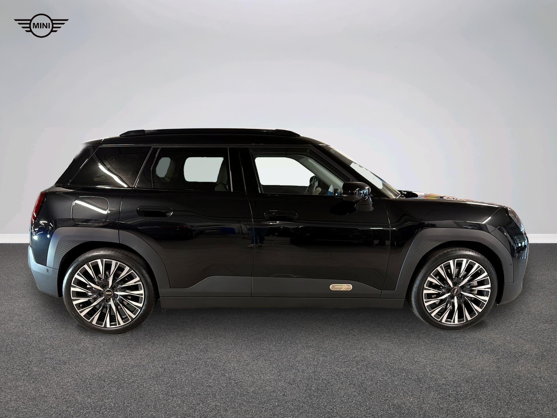 MINI Aceman SE-image-2