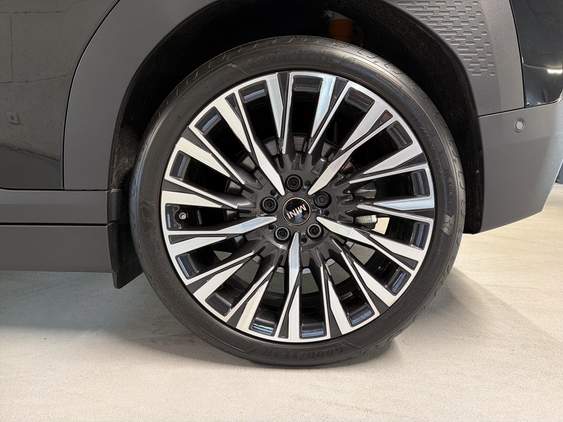 MINI Aceman SE-image-9