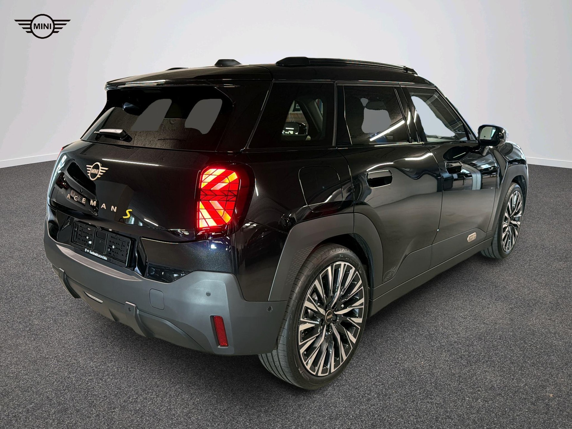 MINI Aceman SE-image-3