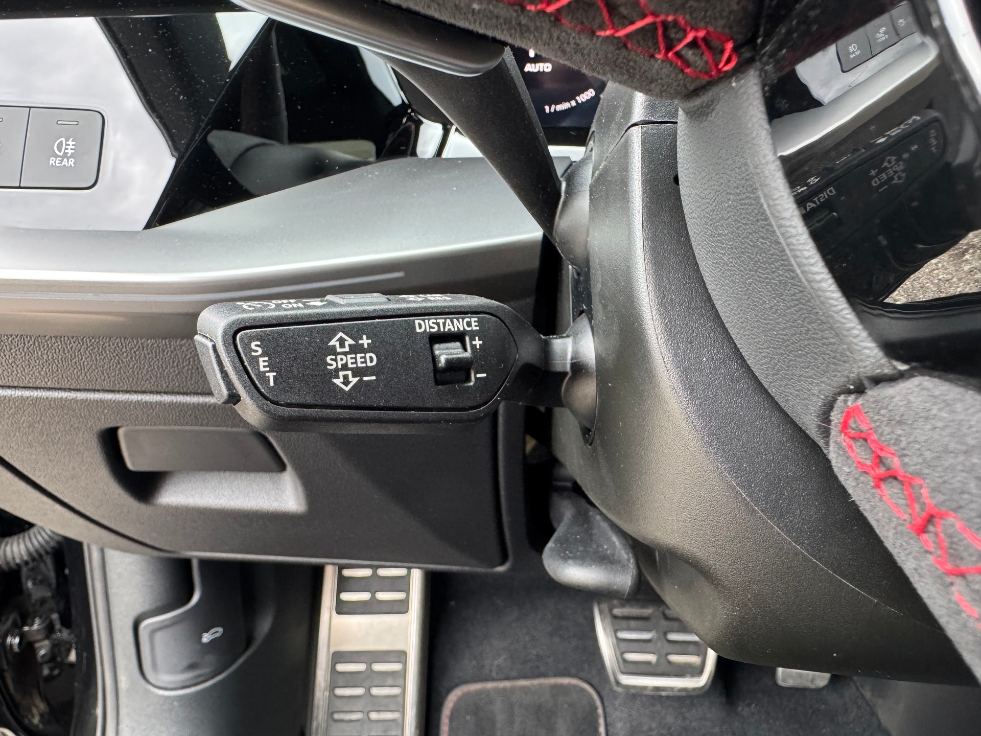 AUDI RS3 Sportback 2.5 TSI quattro S-tronic-image-24