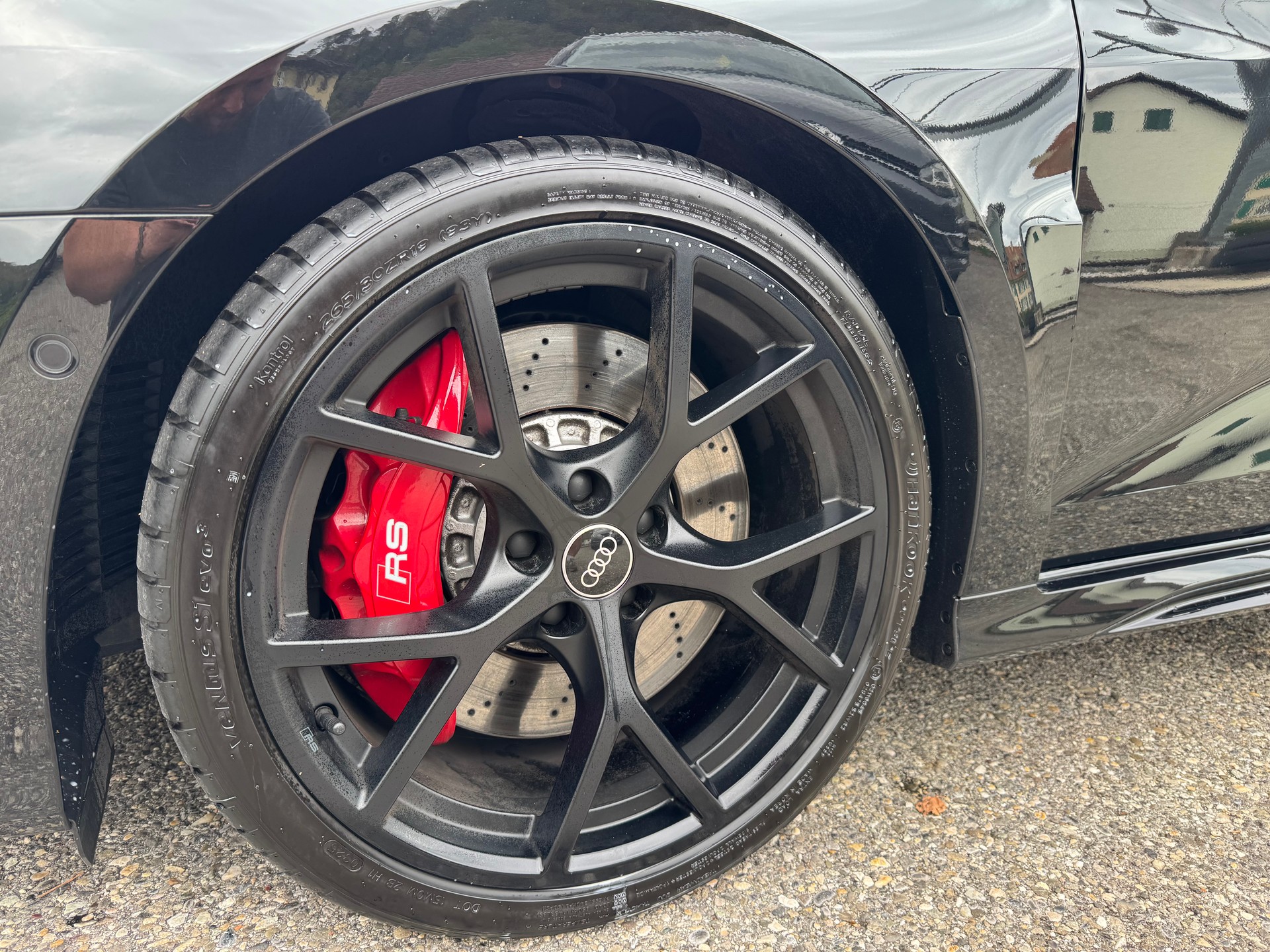 AUDI RS3 Sportback 2.5 TSI quattro S-tronic-image-11