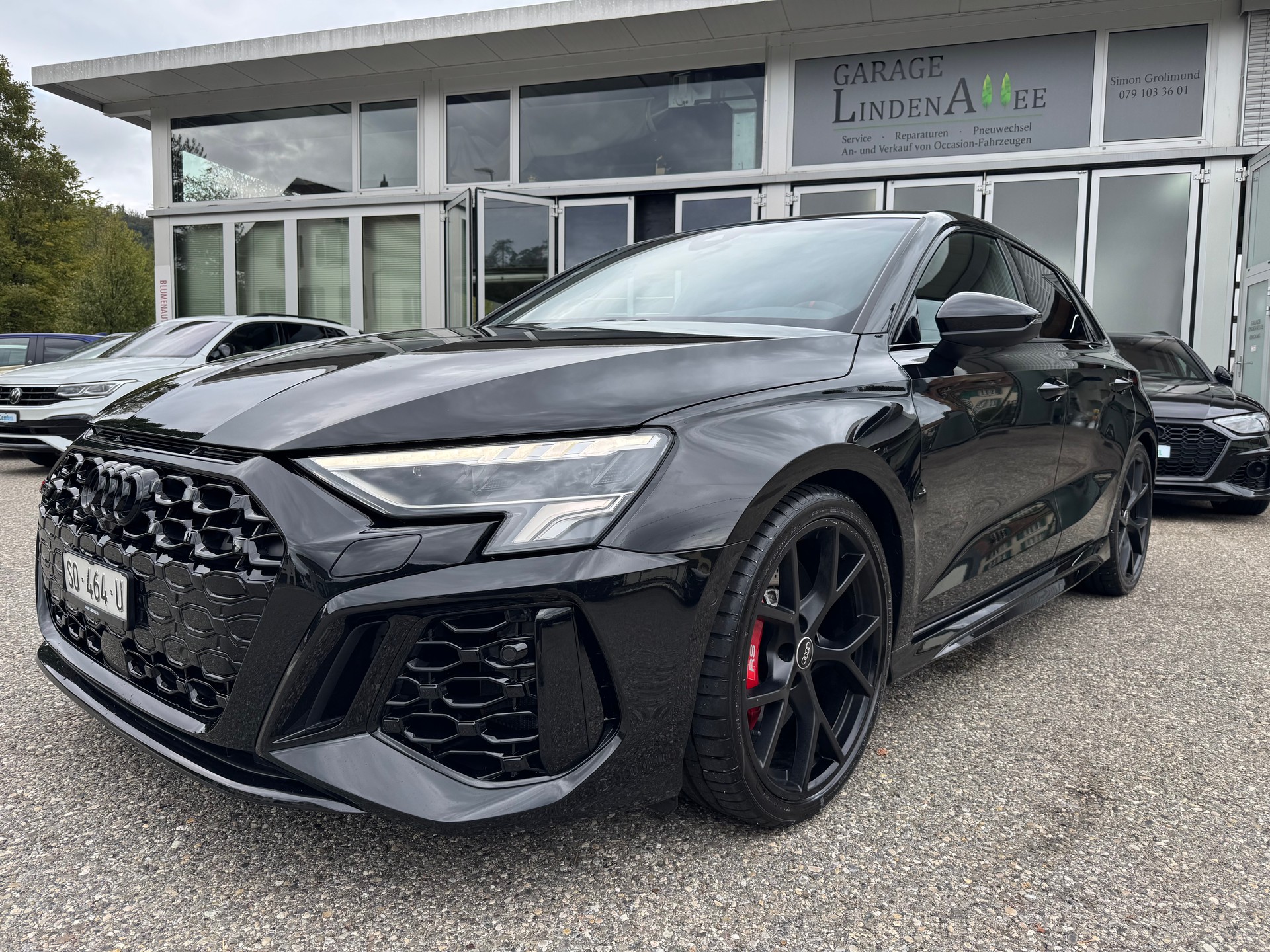 AUDI RS3 Sportback 2.5 TSI quattro S-tronic-image-2