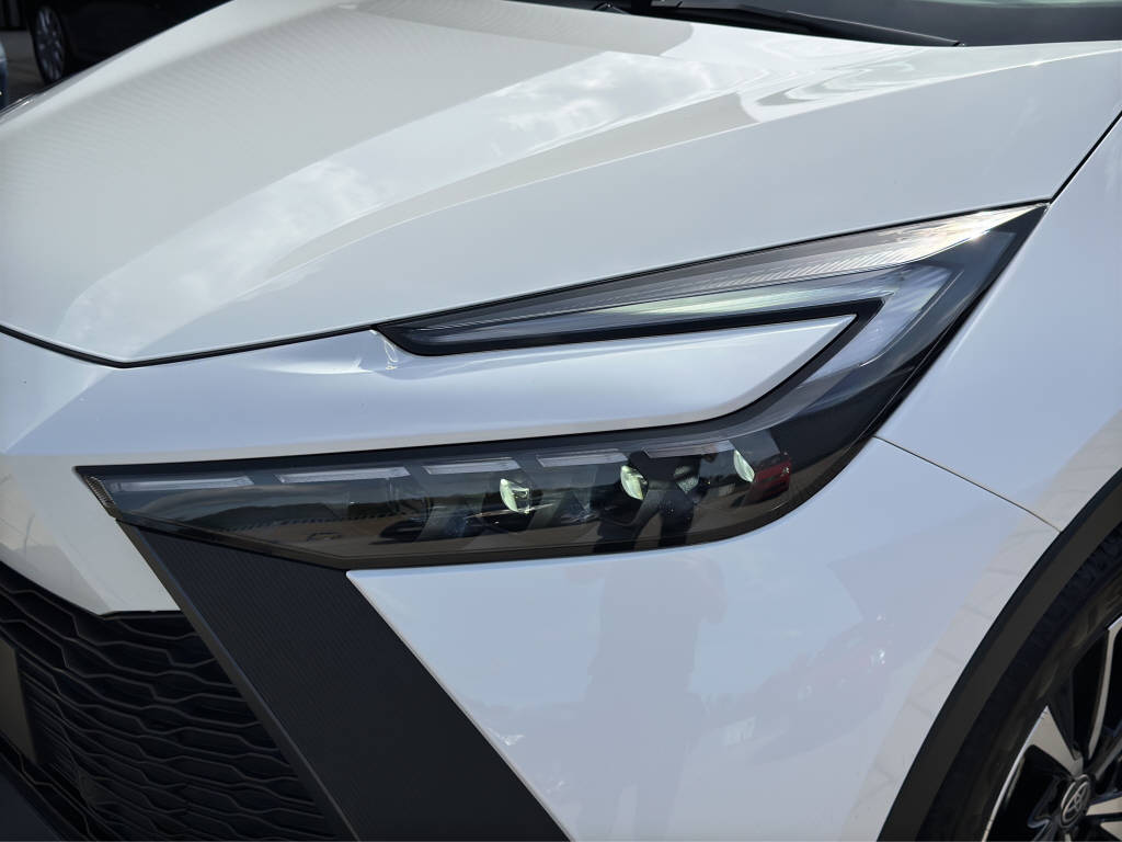 TOYOTA C-HR 1.8 HEV Trend-image-17