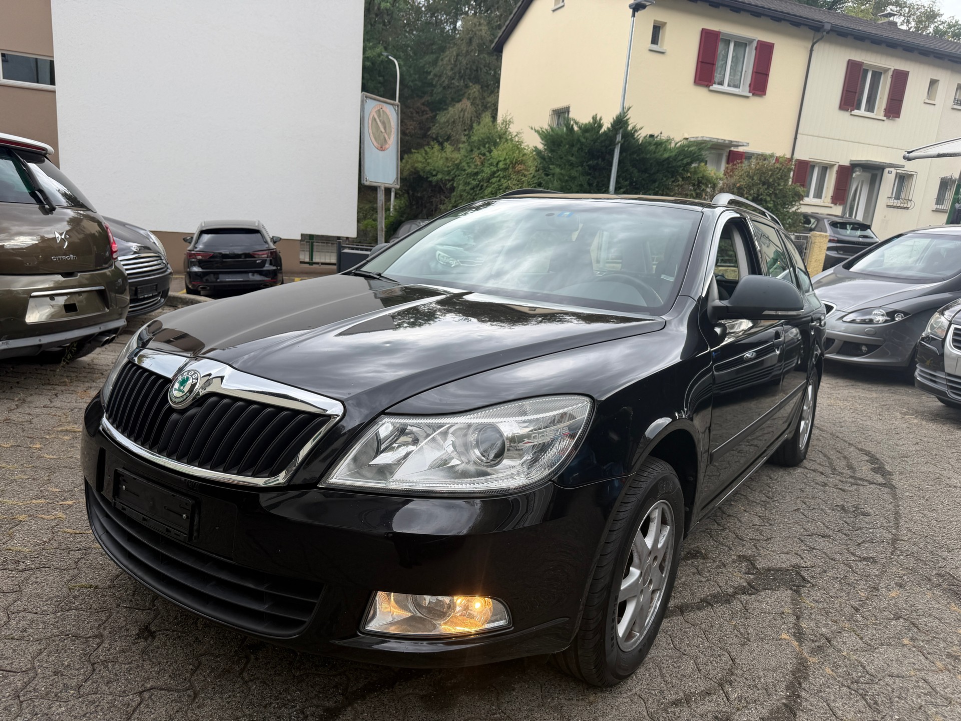 SKODA Octavia Combi 1.4 TSI Family MIT GARANTIE MÖGLICH-image-8