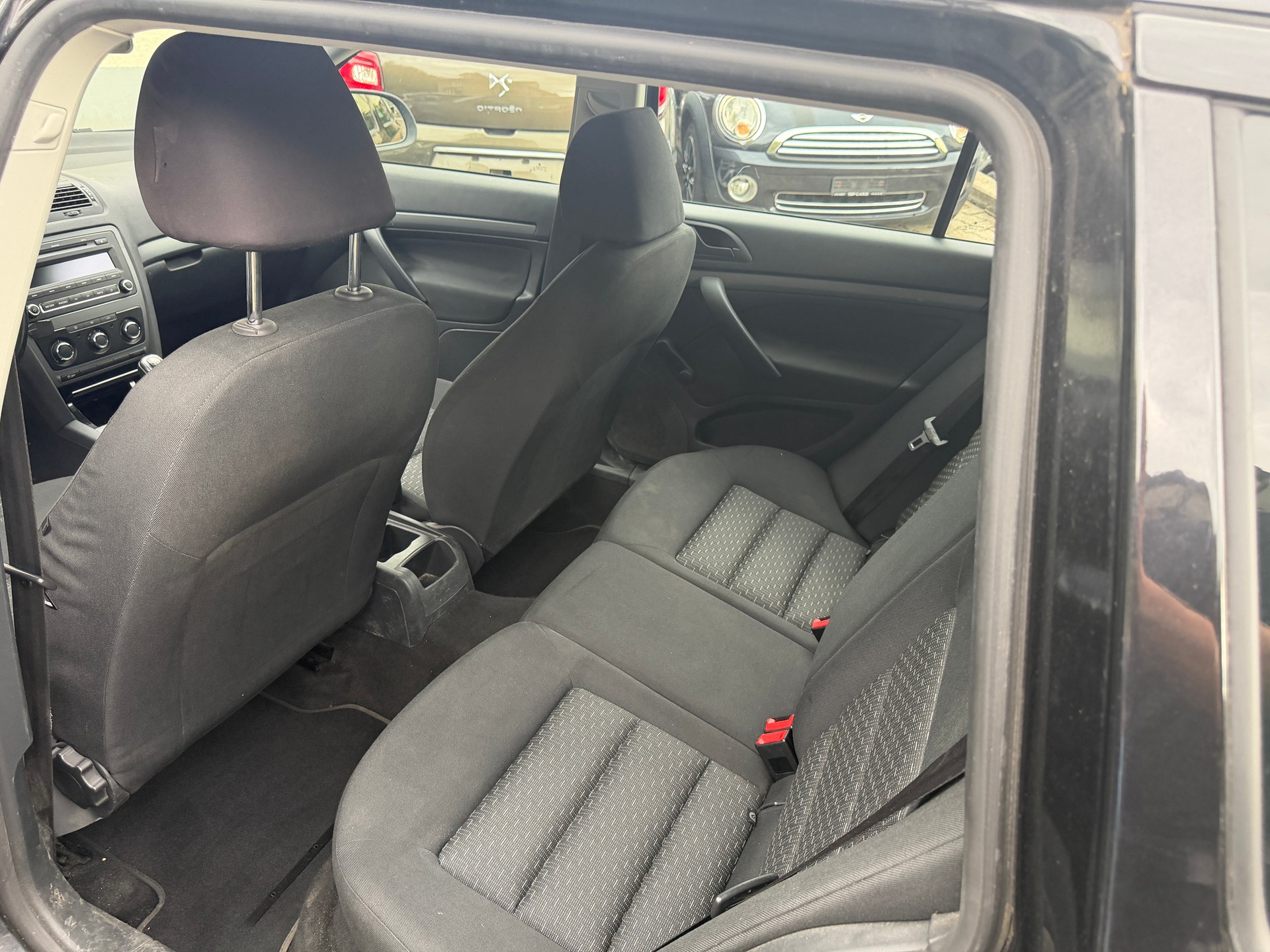 SKODA Octavia Combi 1.4 TSI Family MIT GARANTIE MÖGLICH-image-2