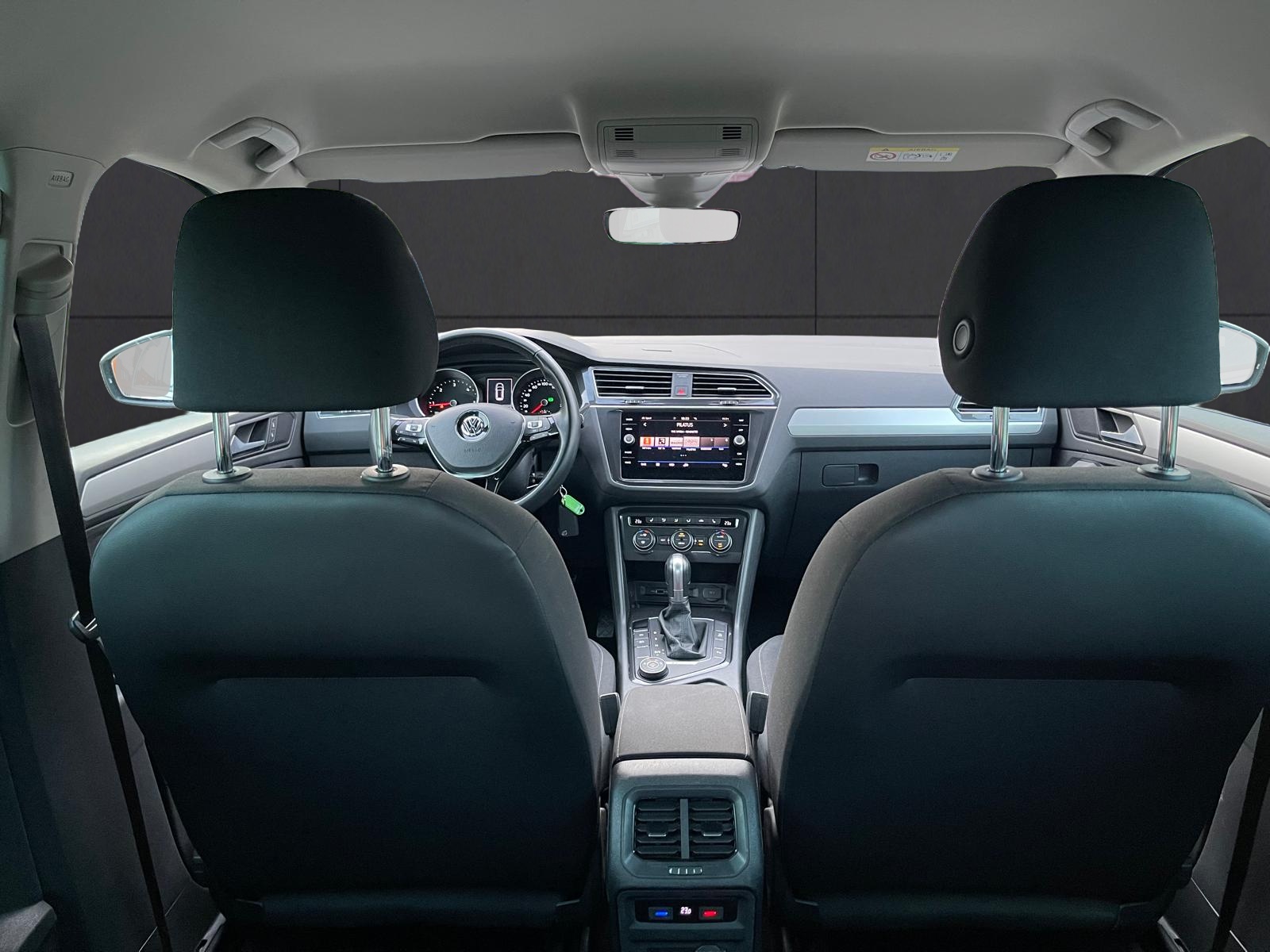 VW Tiguan 2.0 TDI SCR Trendline 4Motion DSG-image-15