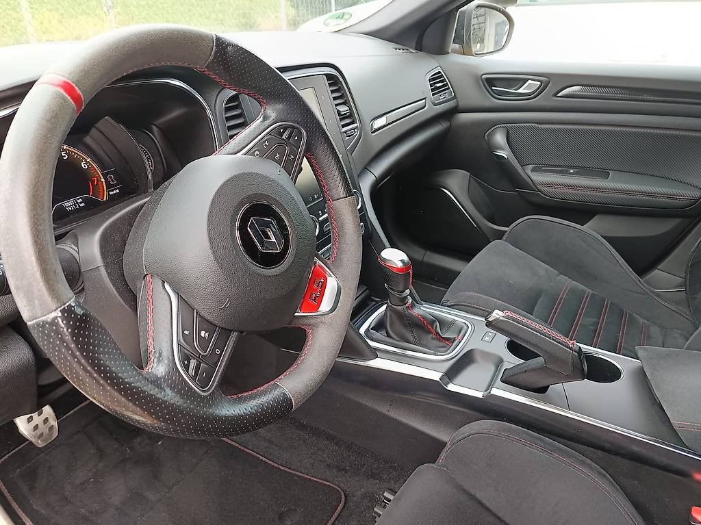 RENAULT MEGANE-image-2