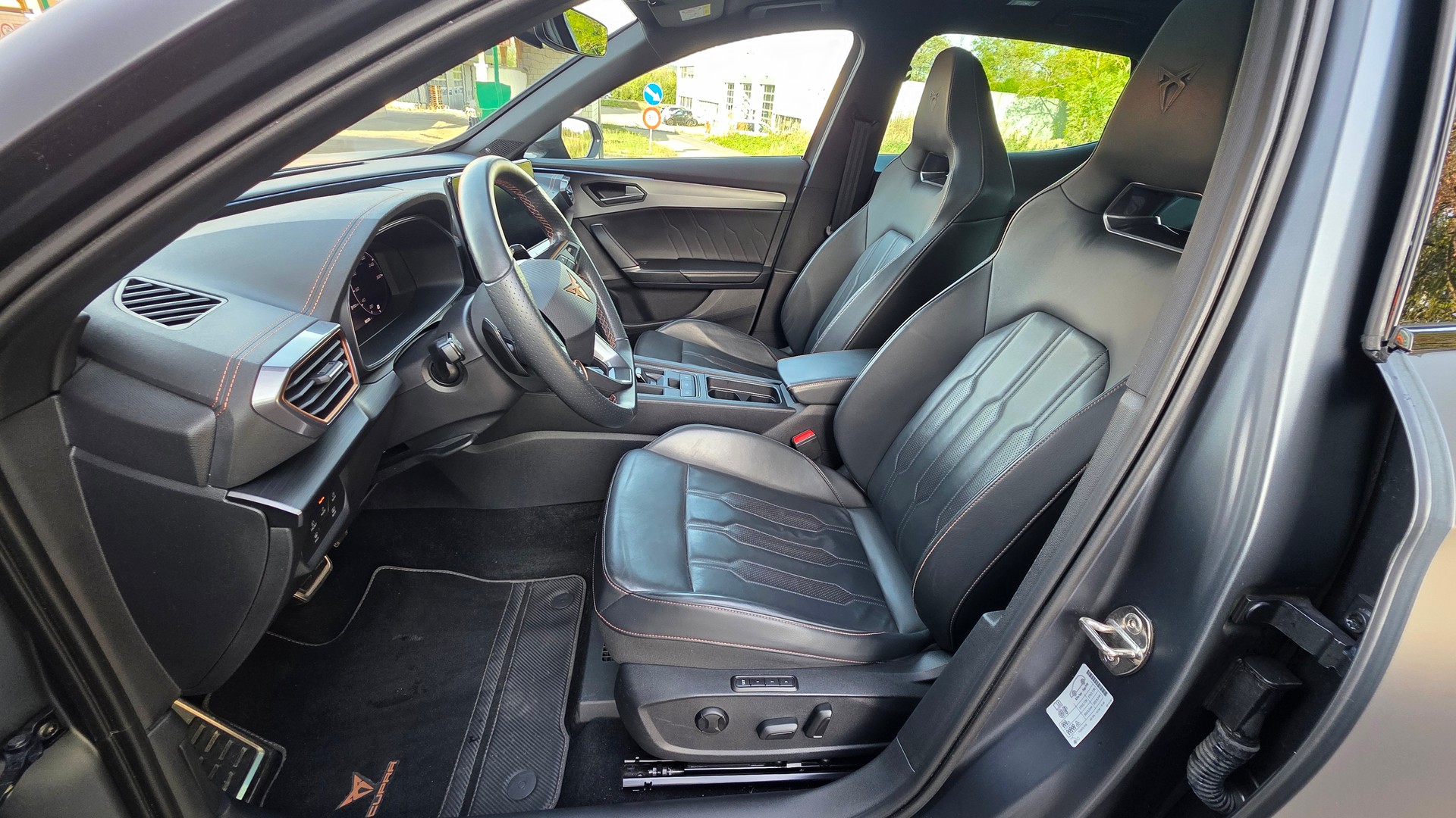 CUPRA Formentor 2.0TSI VZ 4Drive DSG-image-9