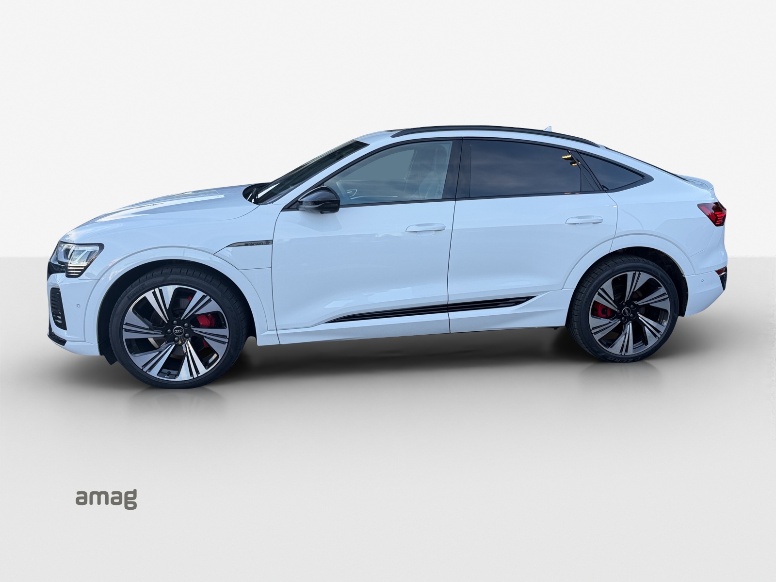 AUDI Q8 Sportback 55 e-tron Black Edition quattro-image-1