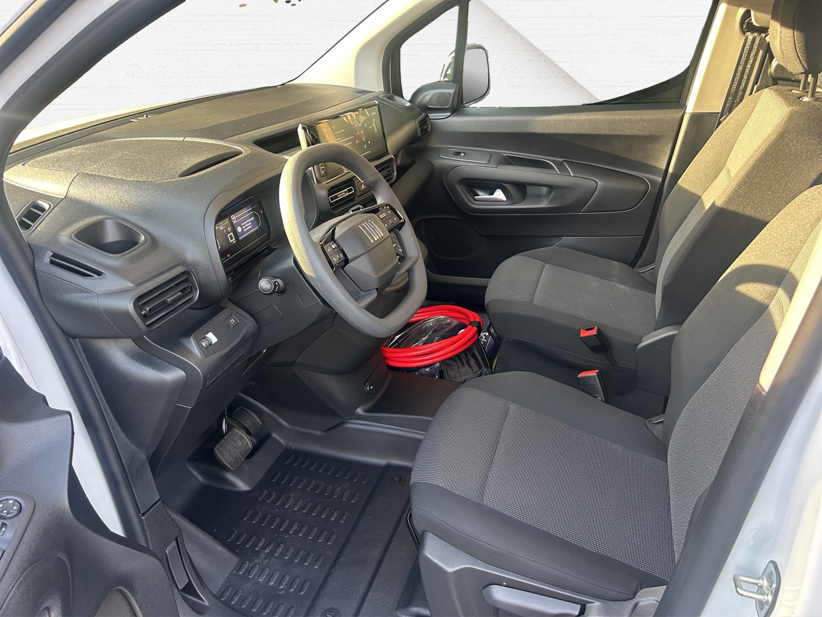 FIAT E-Doblo Kaw. L1 50 kWh Easy Pro-image-9