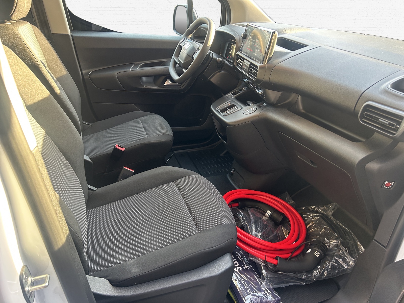 FIAT E-Doblo Kaw. L1 50 kWh Easy Pro-image-8