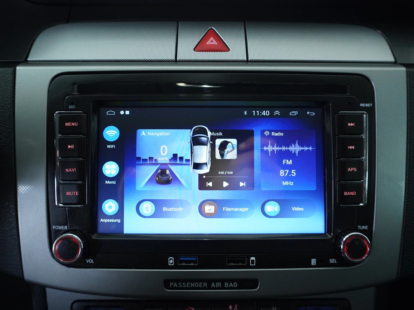 VW Passat Variant 2.0 FSI Sportline 4Motion-image-4
