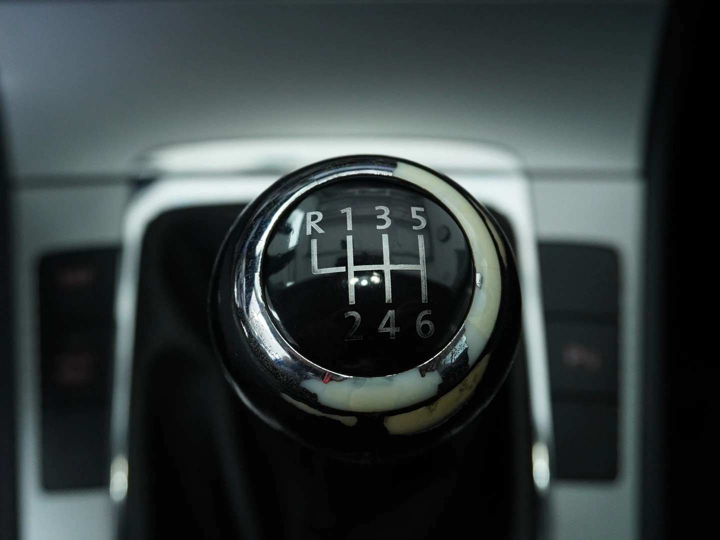 VW Passat Variant 2.0 FSI Sportline 4Motion-image-6