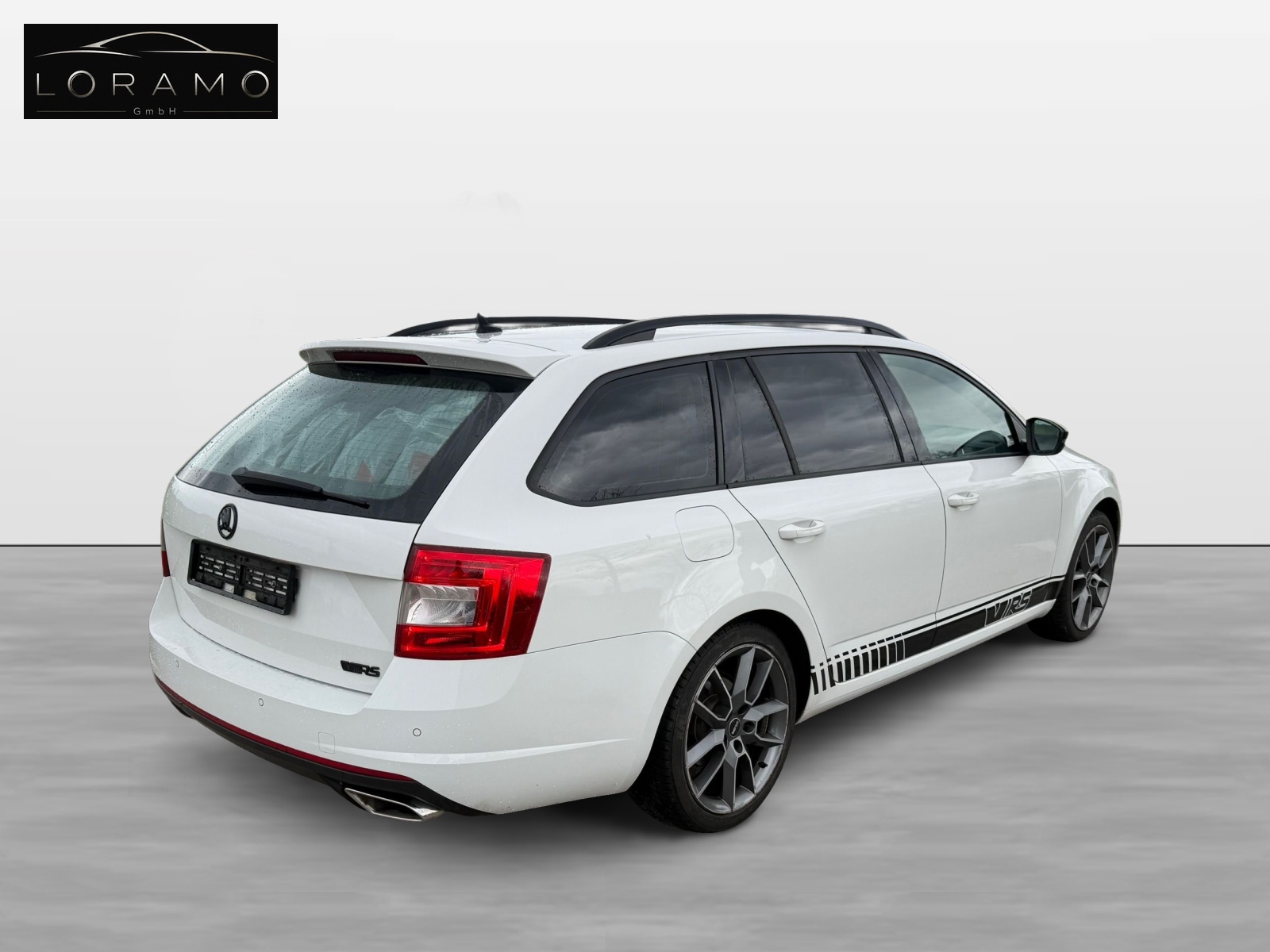 SKODA Octavia Combi 2.0 TDI RS DSG-image-3