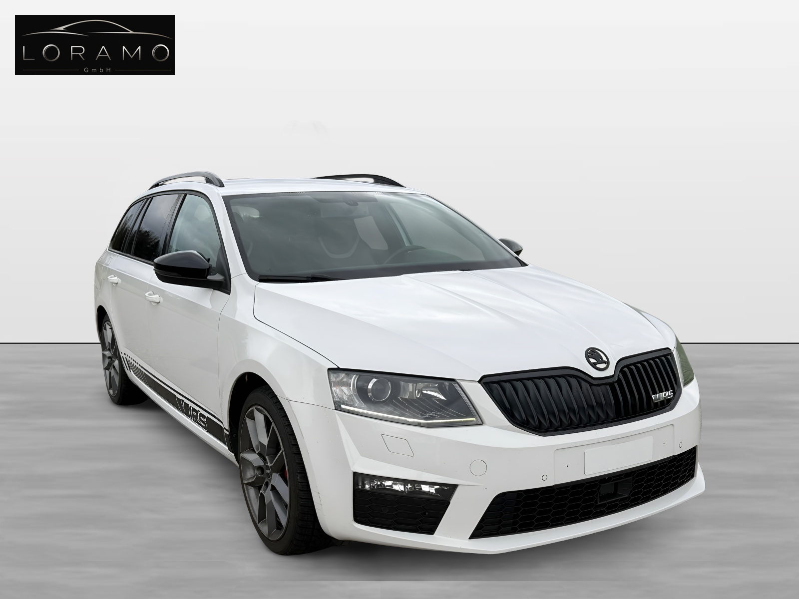 SKODA Octavia Combi 2.0 TDI RS DSG-image-2