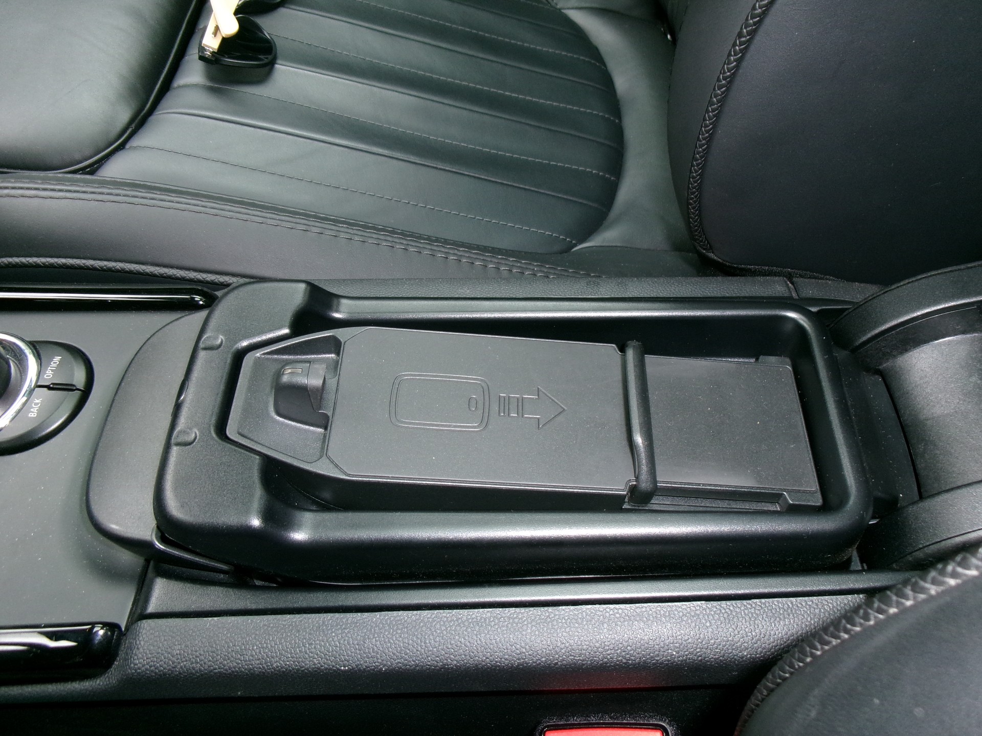 MINI Clubman Cooper John Cooper Works ALL4 Steptronic-image-14