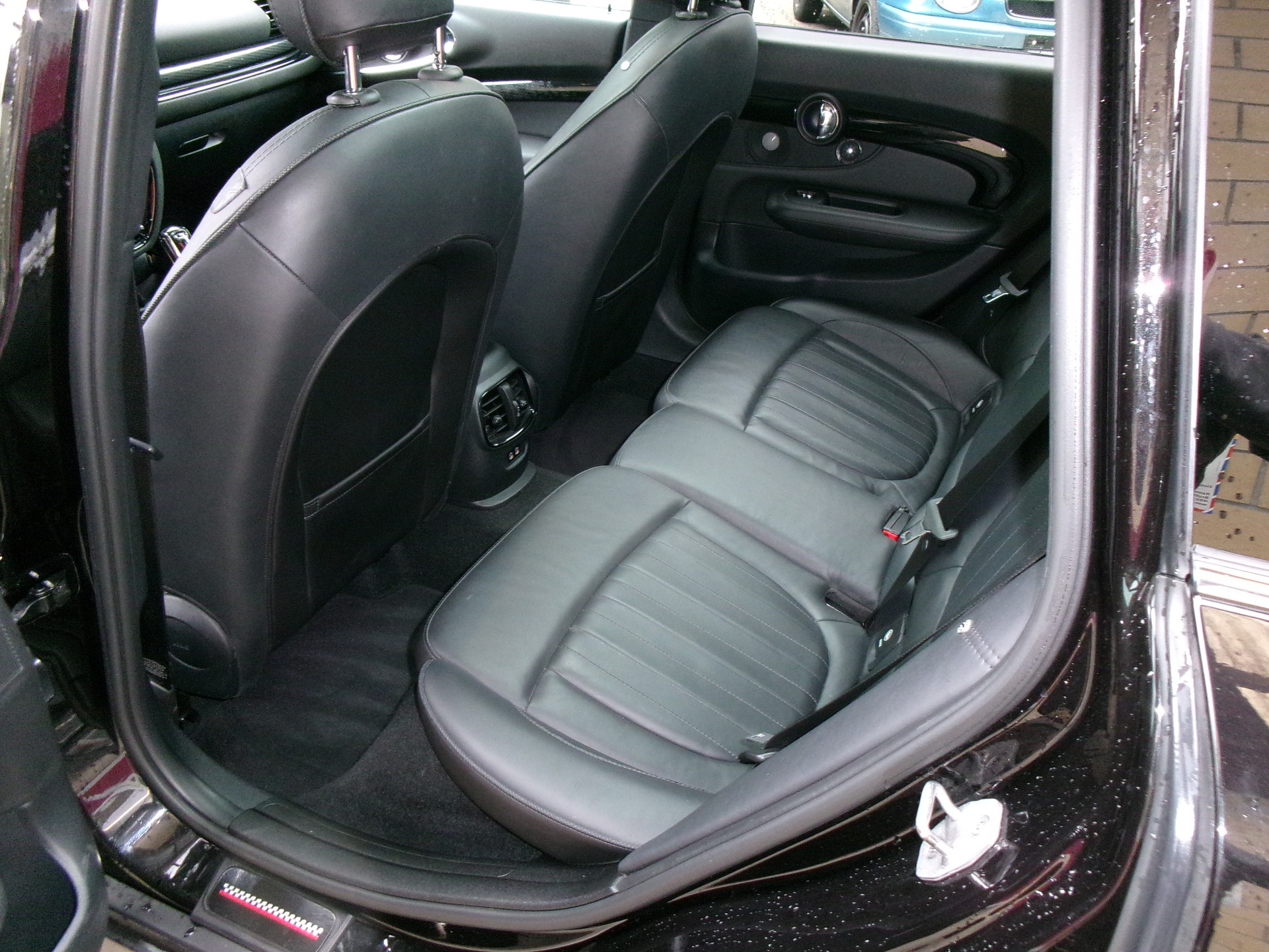MINI Clubman Cooper John Cooper Works ALL4 Steptronic-image-4