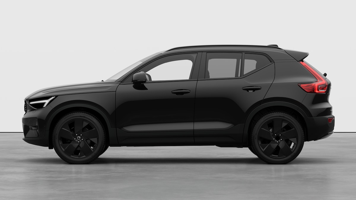 VOLVO XC40 2.0 B4 MH Black Edition-image-2