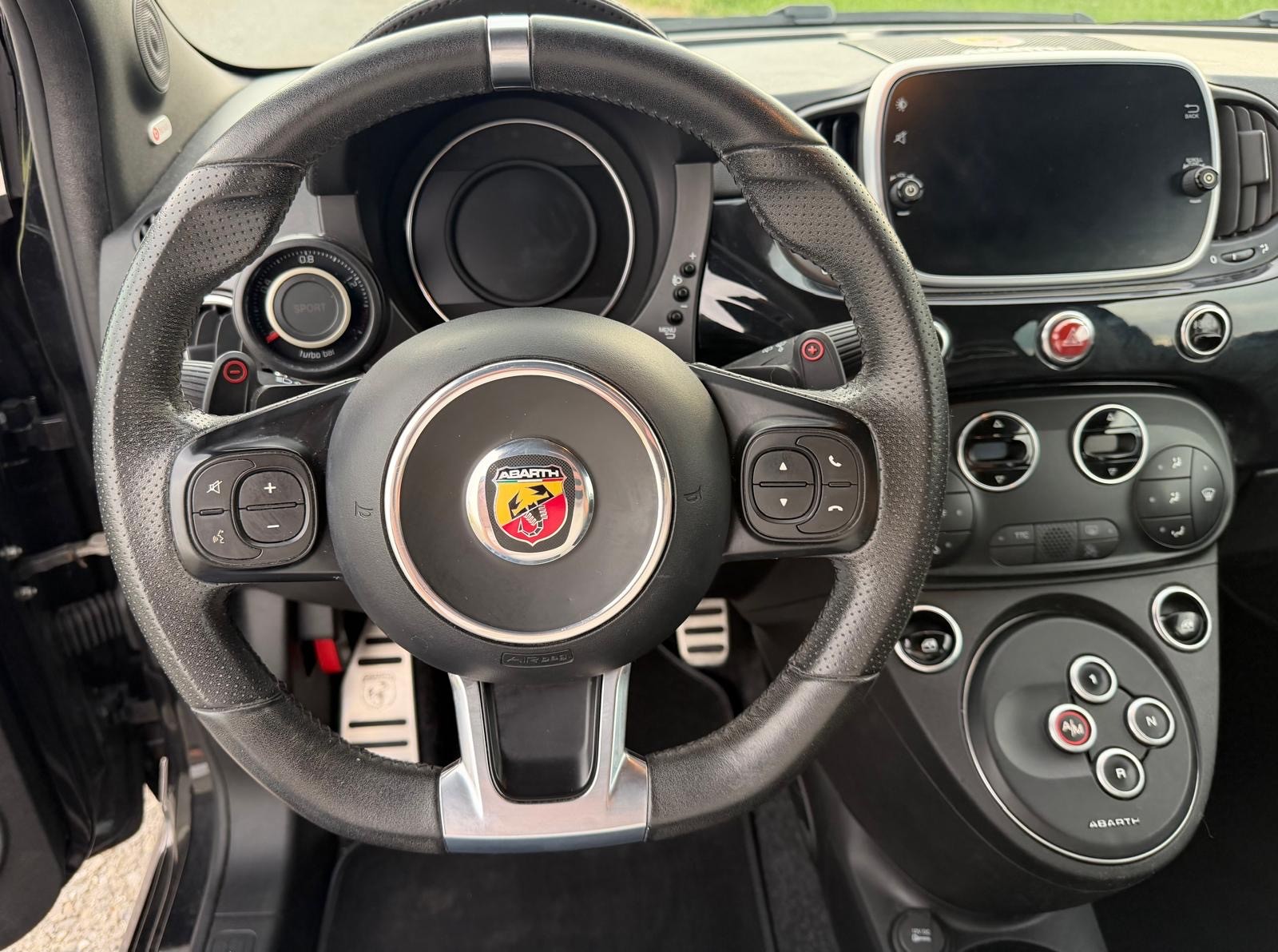 FIAT 595 1.4 16V Turbo Abarth Dualogic-image-10