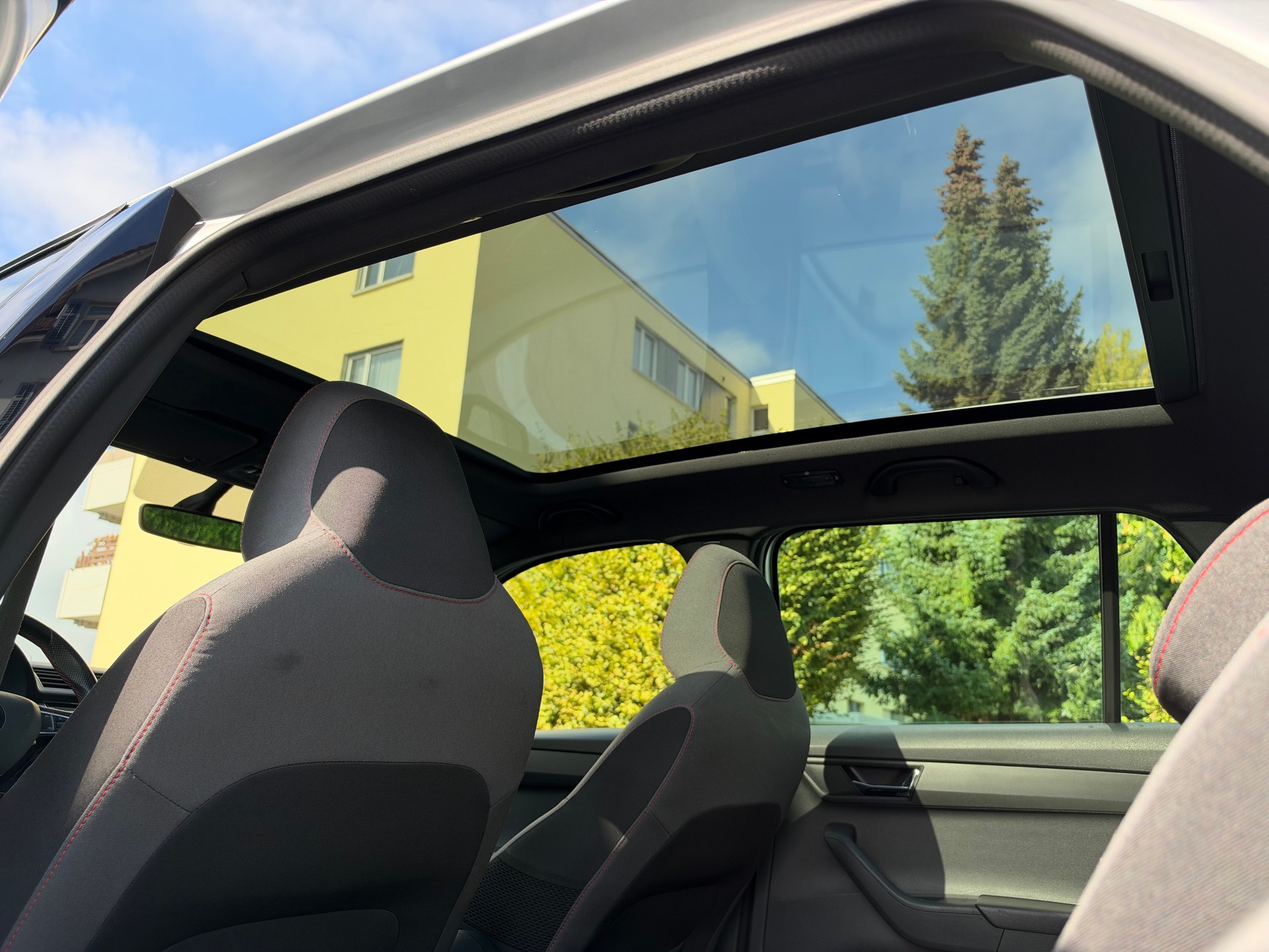 SKODA Fabia Combi 1.0 TSI Monte Carlo DSG-image-19
