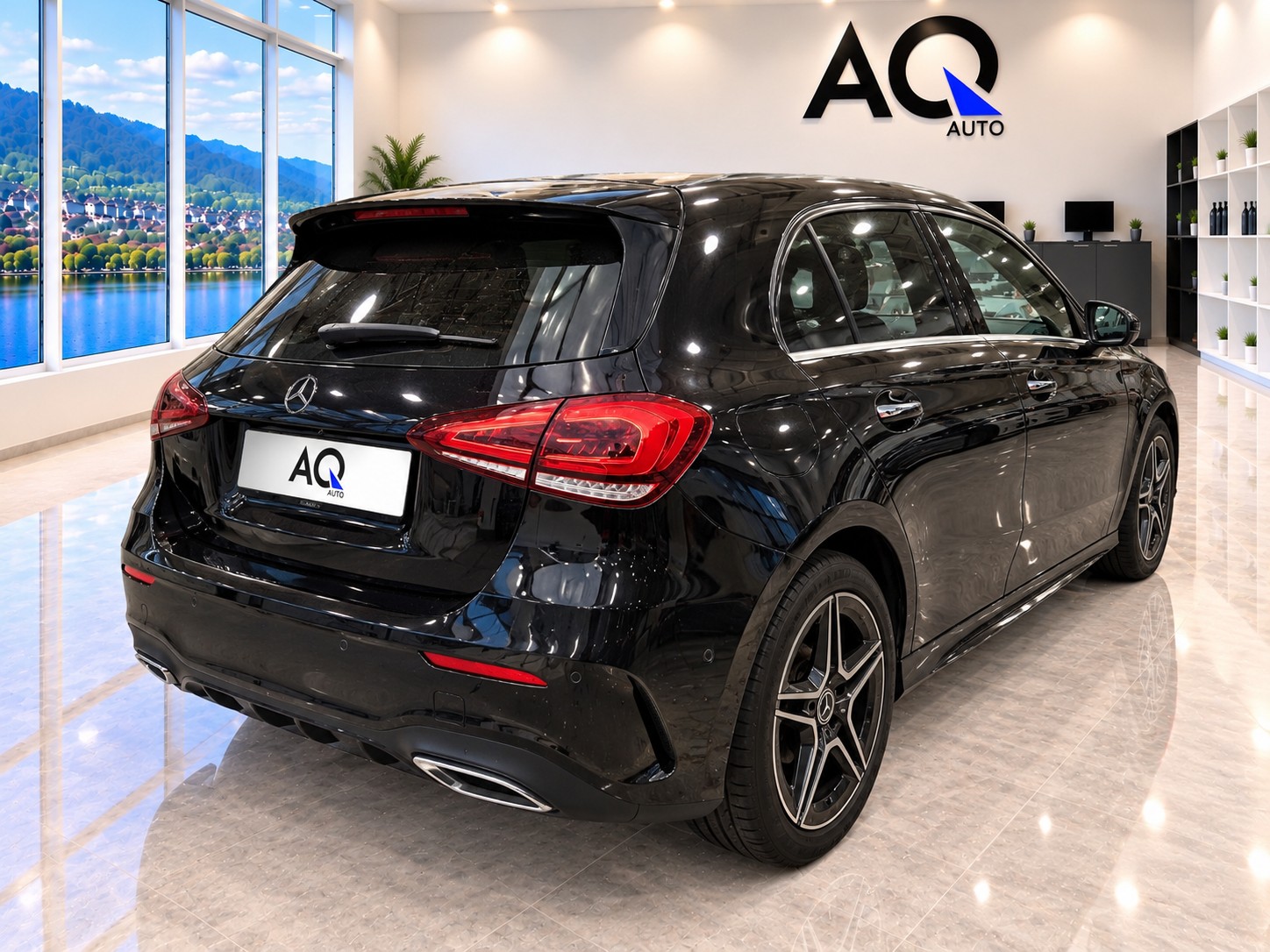 MERCEDES-BENZ A 200 d 4Matic AMG Line-image-4