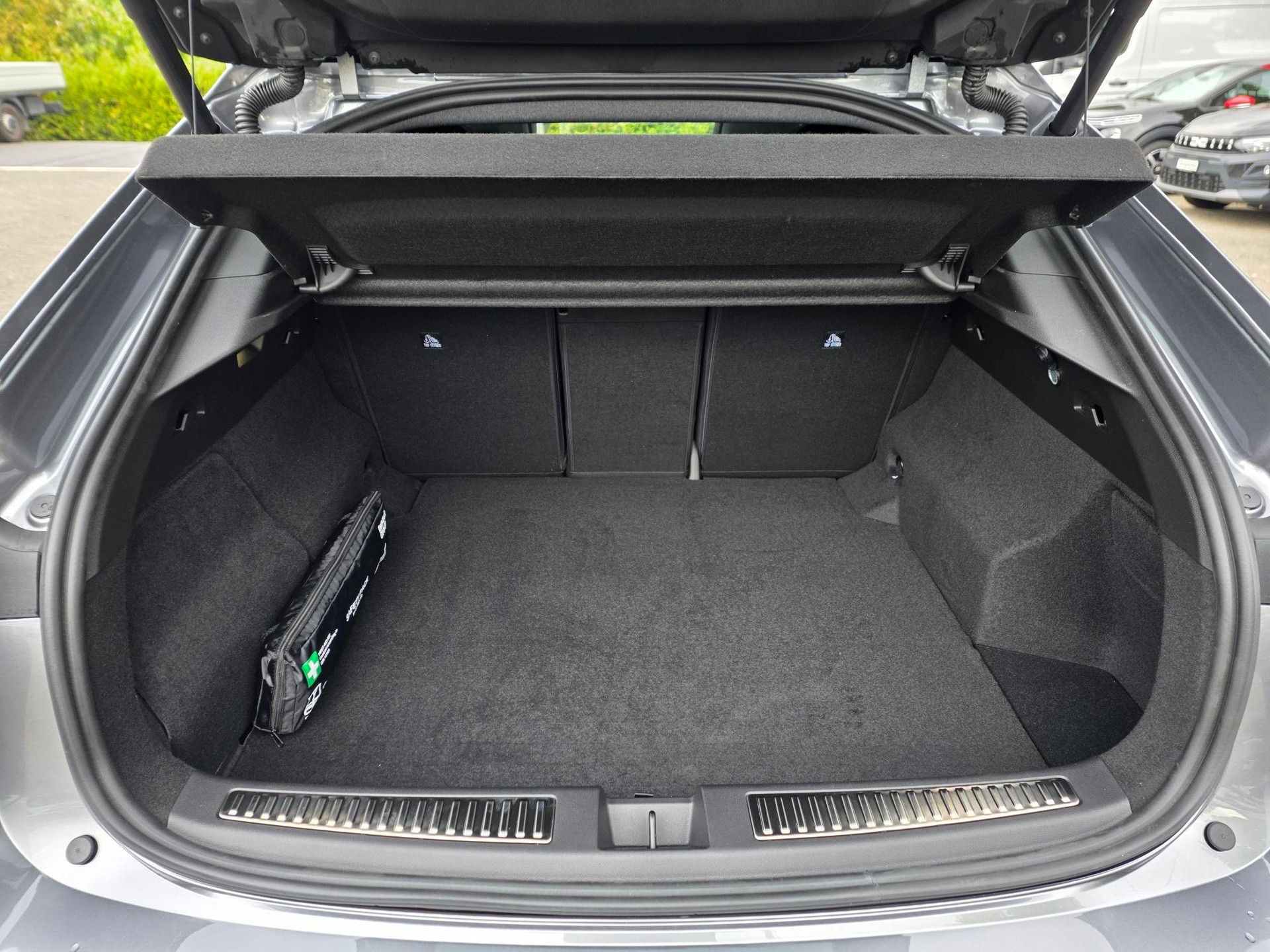 RENAULT Rafale 1.2 E-Tech Plug-in Atelier Alpine-image-9