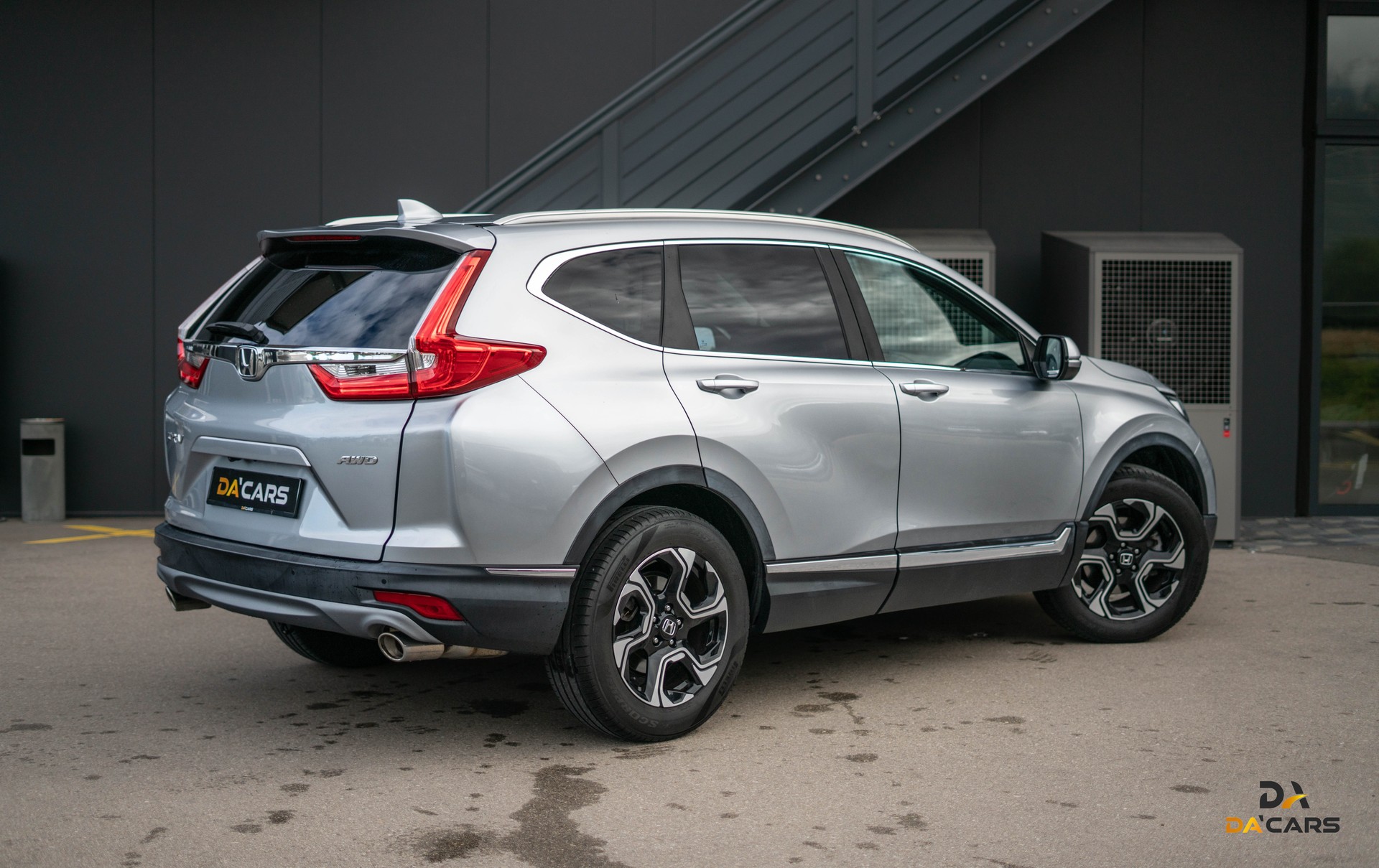 HONDA CR-V 1.5 i-VTEC Lifestyle 7 Plätze 4WD Automatic-image-3