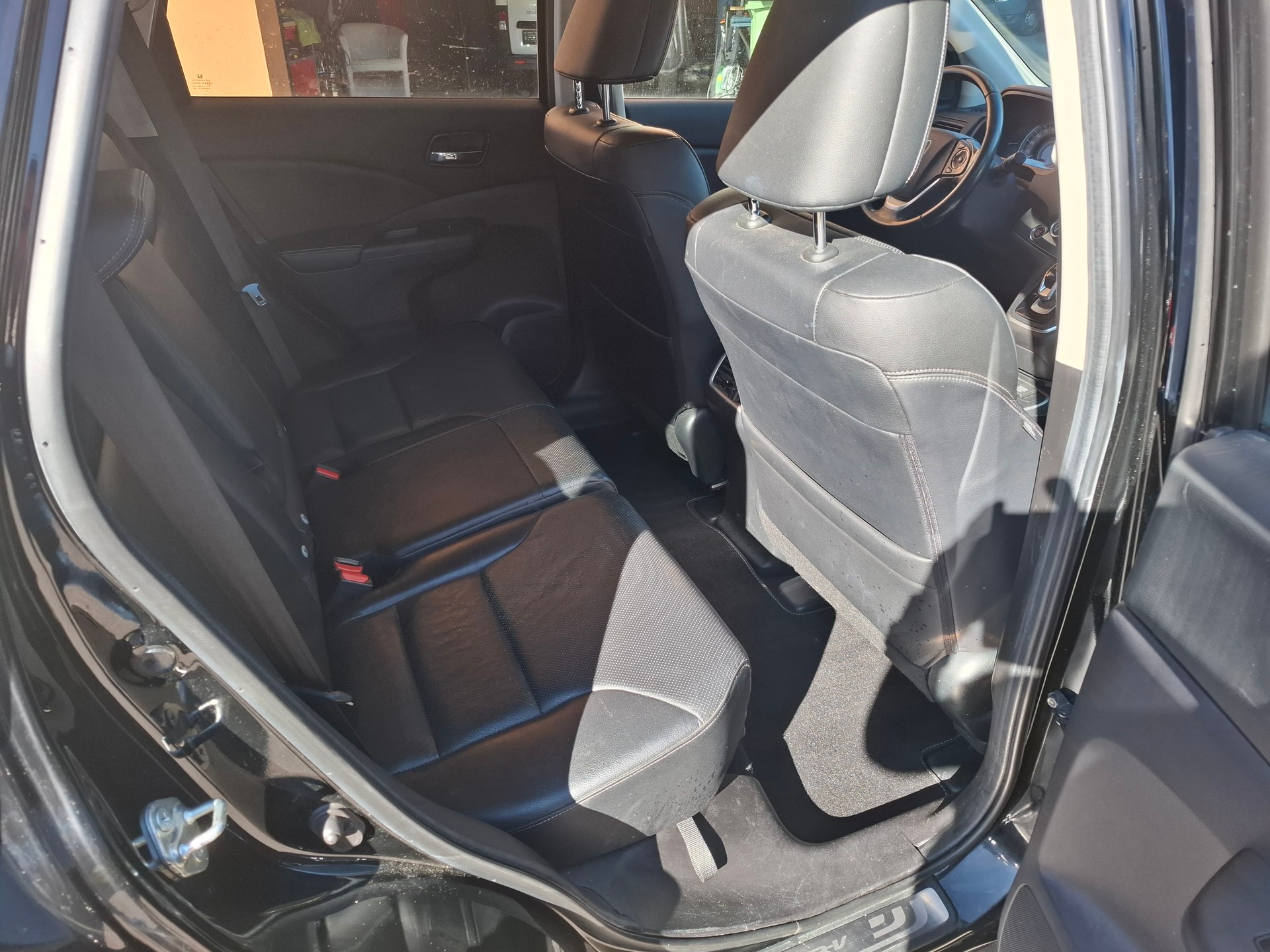 HONDA CR-V 1.6 i-DTEC Executive 4WD Automatic-image-8