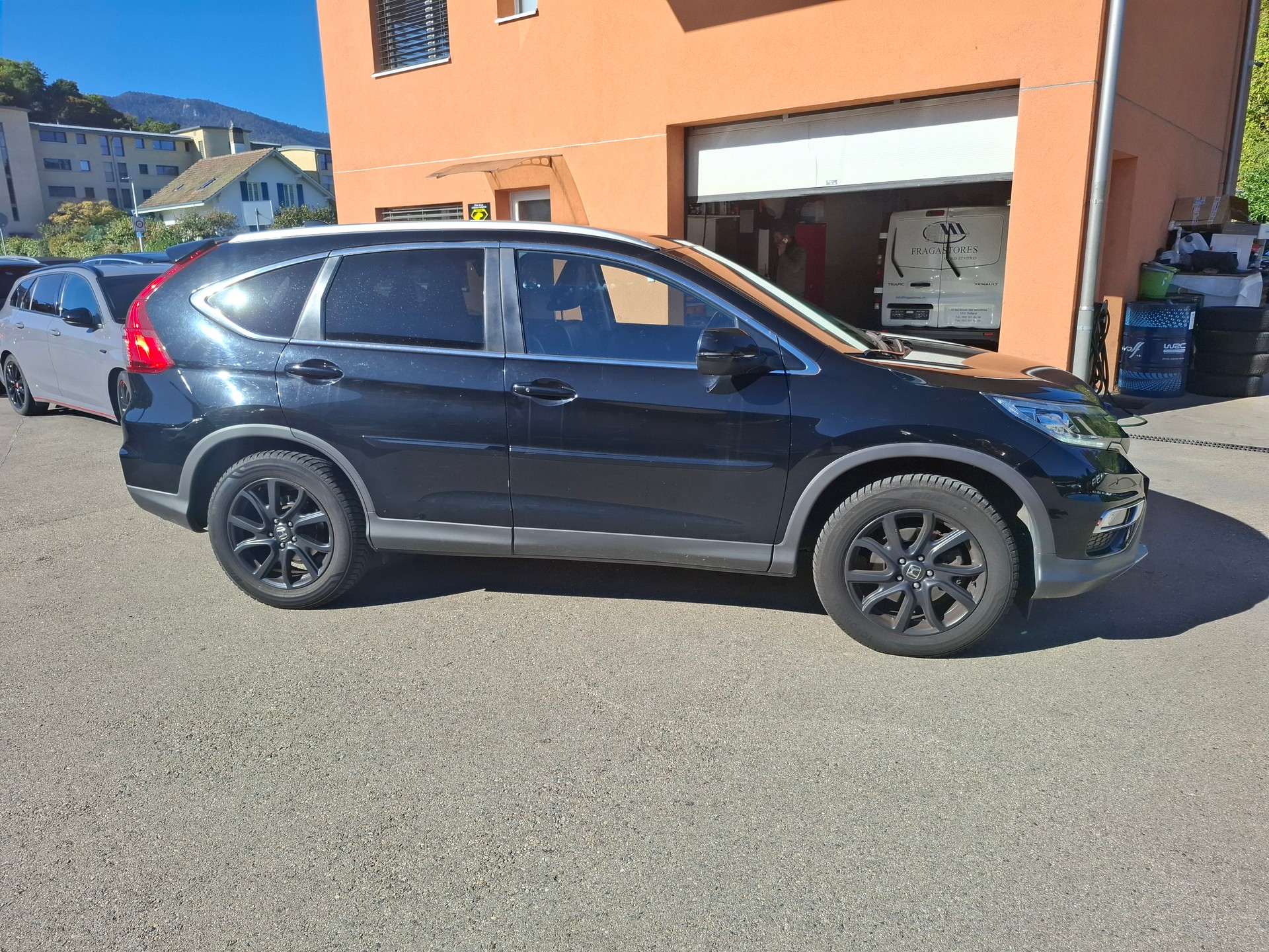 HONDA CR-V 1.6 i-DTEC Executive 4WD Automatic-image-5