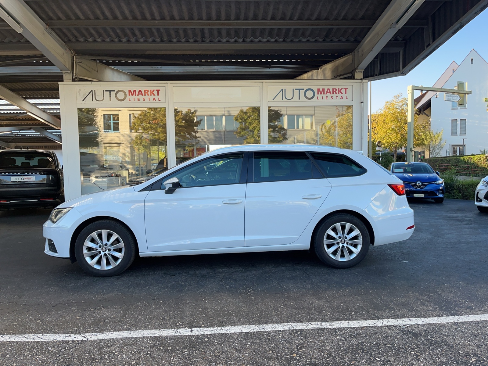 SEAT Leon ST 2.0 TDI CR Style DSG-image-1