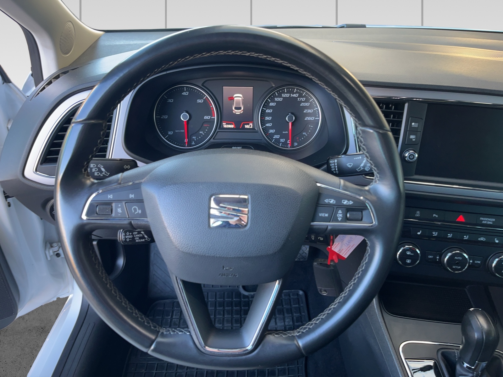 SEAT Leon ST 2.0 TDI CR Style DSG-image-8