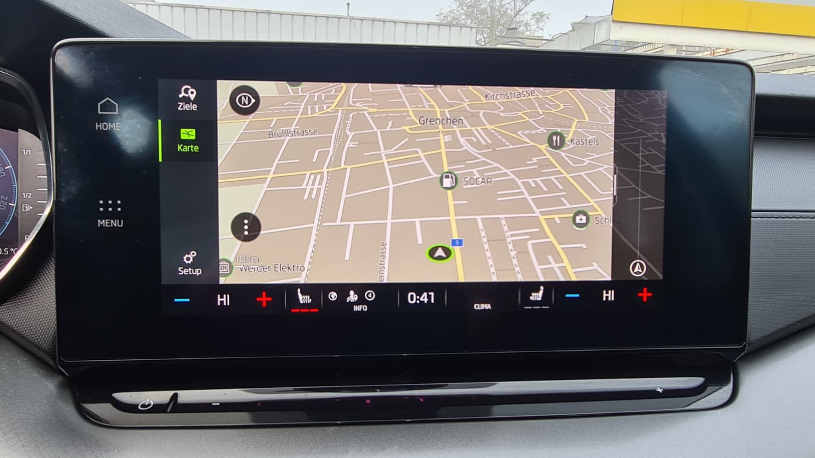 SKODA Octavia Combi 2.0 TDI DSG Ambition ** Gr-Navi ** RF-Kamera ** Sitzheizung ** Abstandsregelsysteme ** Neues Modell 2023 **-image-11