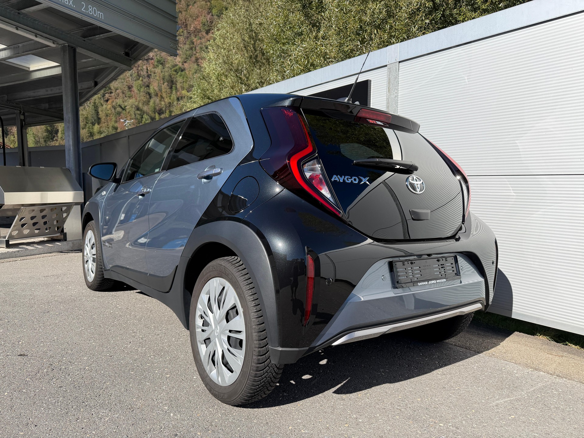 TOYOTA Aygo X 1.0 VVT-i Style-image-3
