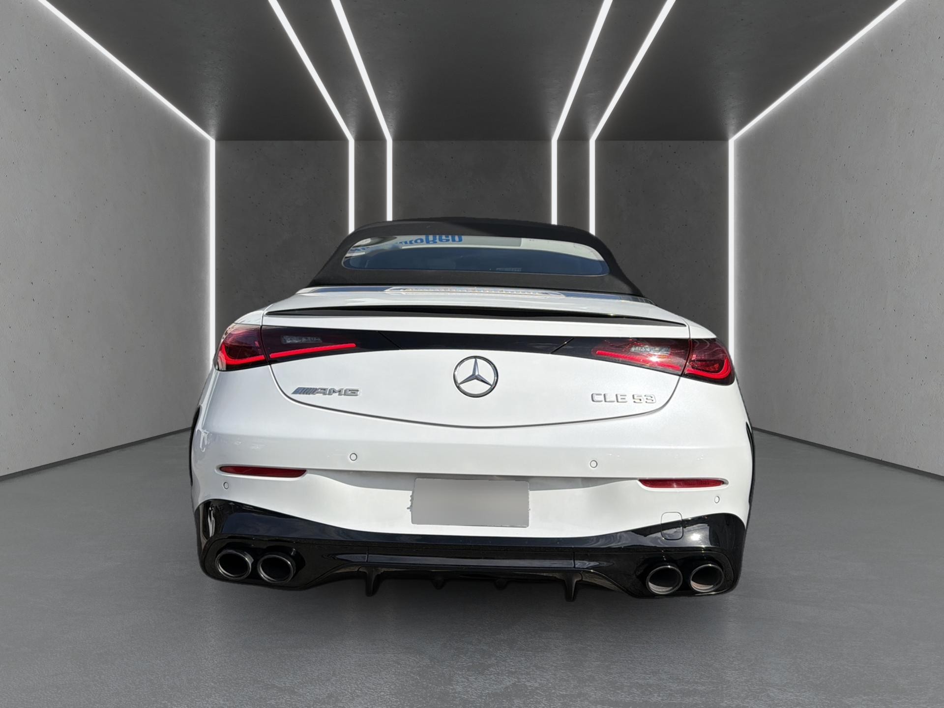 MERCEDES-BENZ CLE AMG 53 Cabrio 4Matic+ 9G-Tronic-image-6