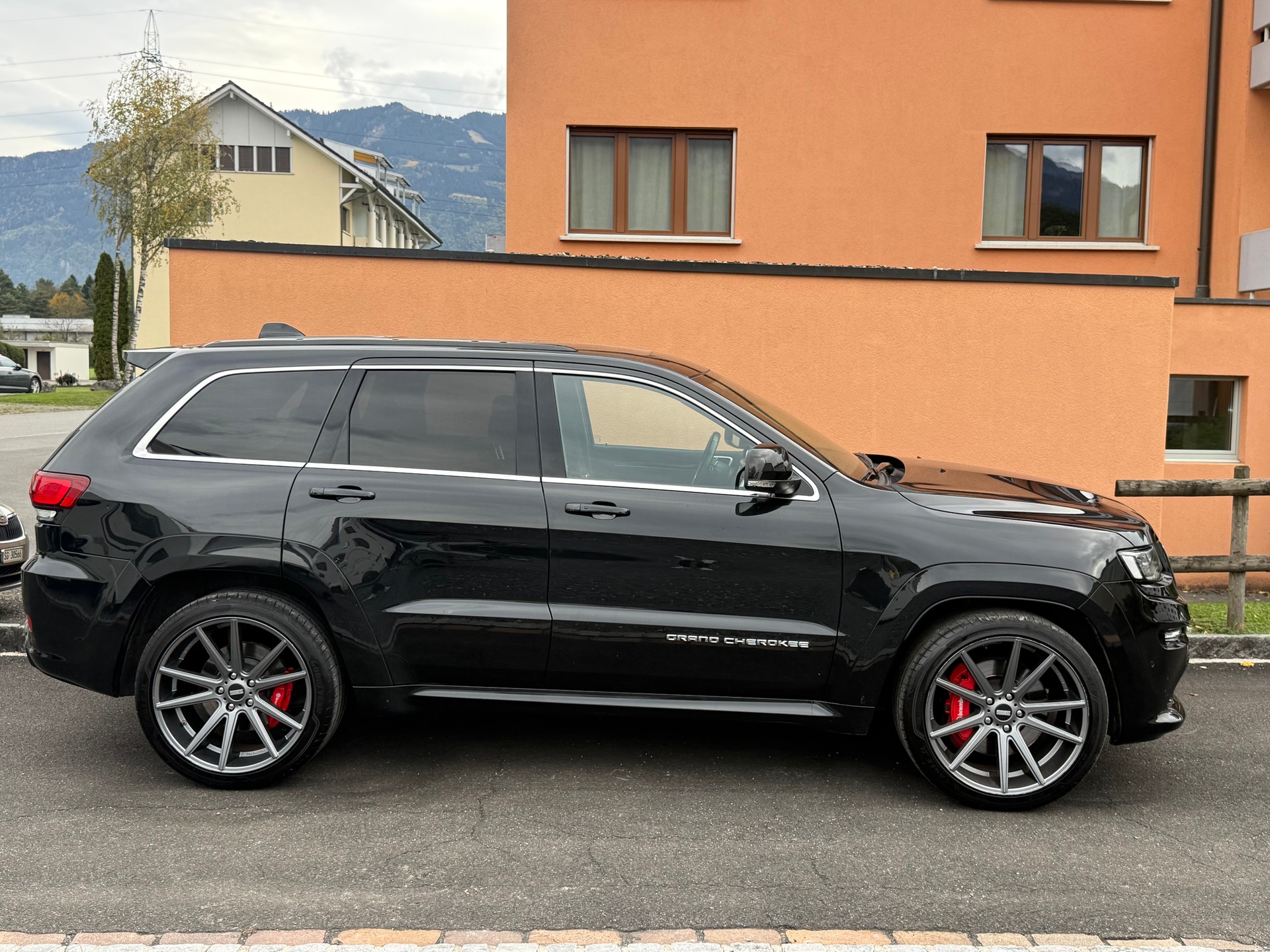 JEEP Grand Cherokee 6.4 V8 HEMI SRT8 Automatic-image-11
