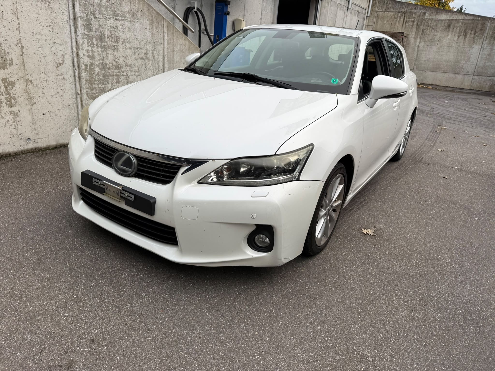 Car photo
