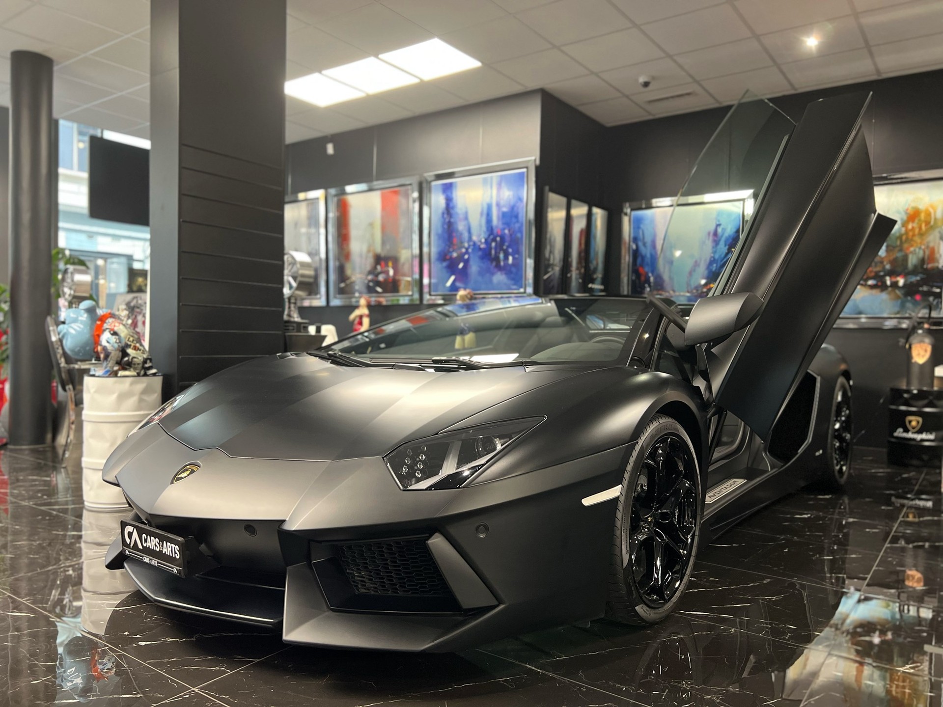 LAMBORGHINI Aventador LP700-4 Roadster E-Gear-showroom-element-1