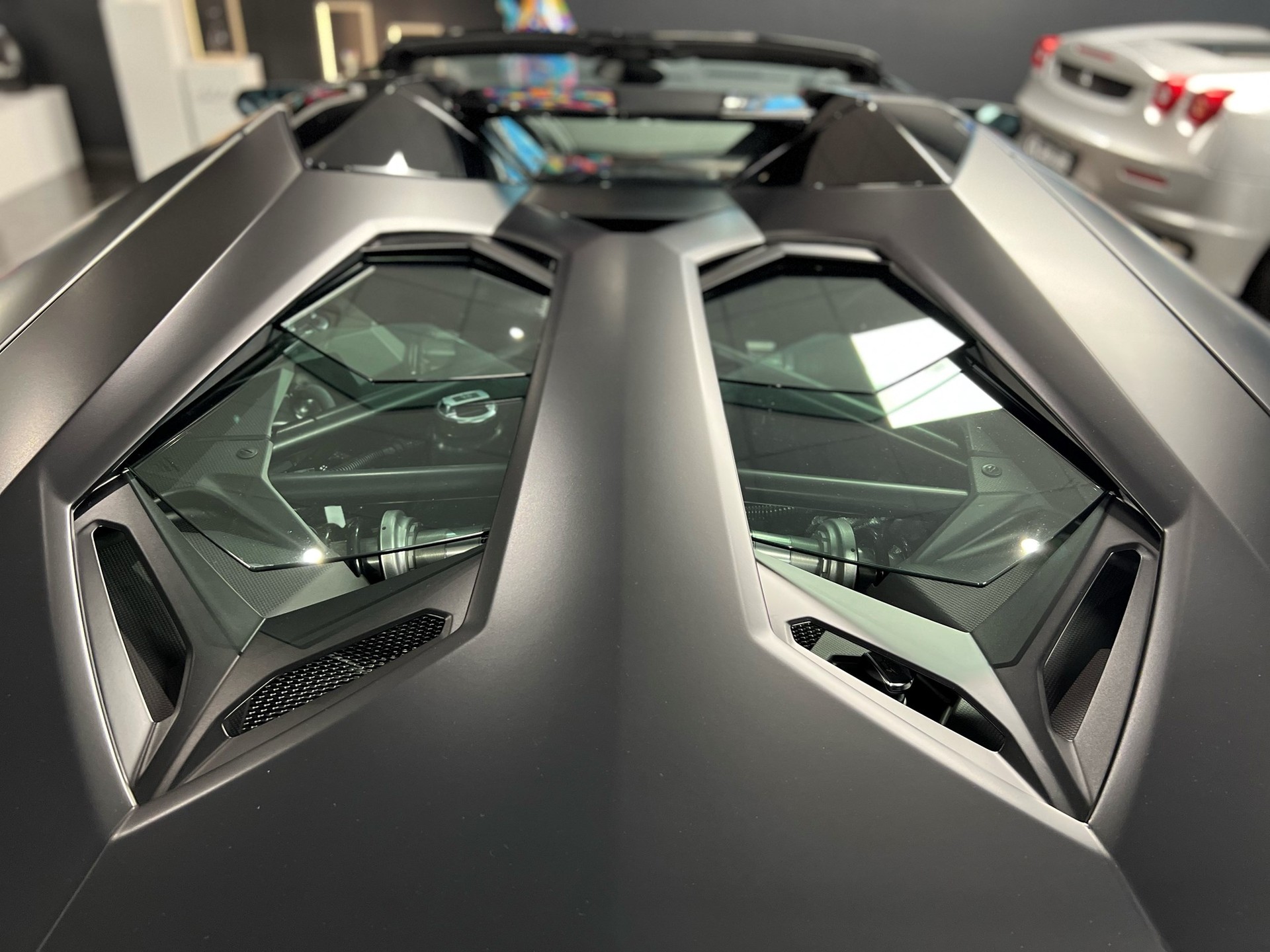LAMBORGHINI Aventador LP700-4 Roadster E-Gear-image-7