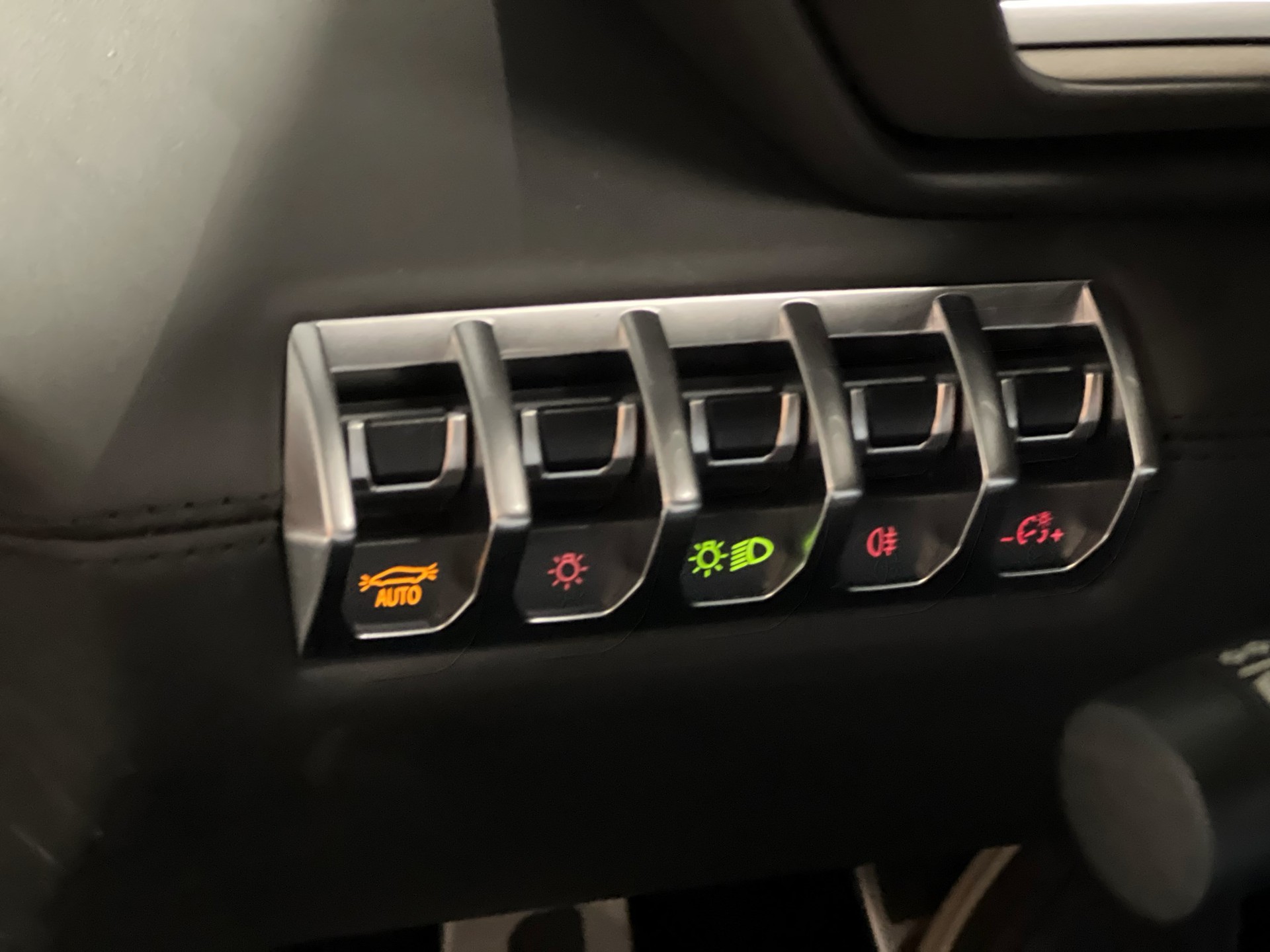 LAMBORGHINI Aventador LP700-4 Roadster E-Gear-image-15