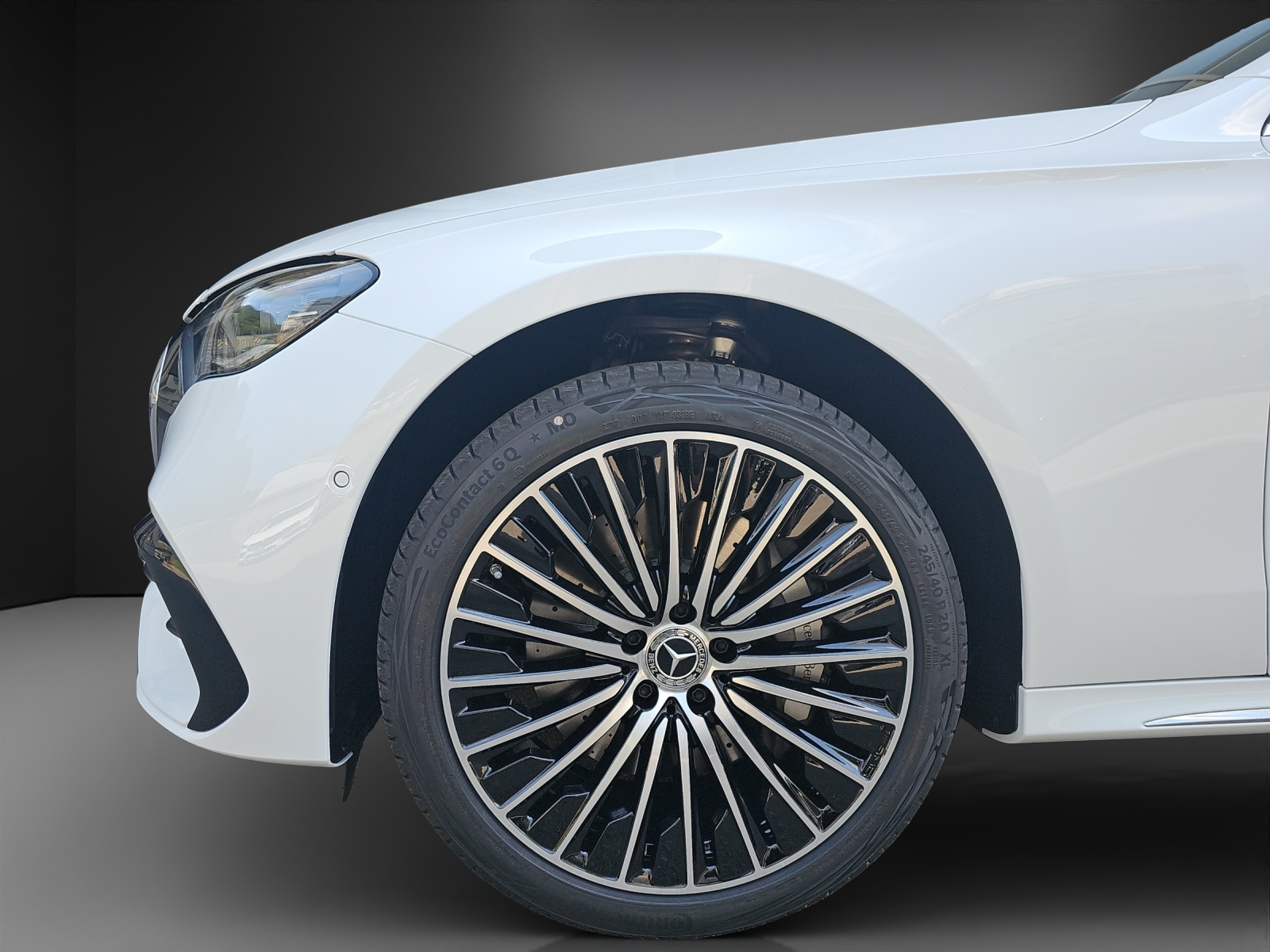 MERCEDES-BENZ E 220 d 4Matic 9G-Tronic-image-7