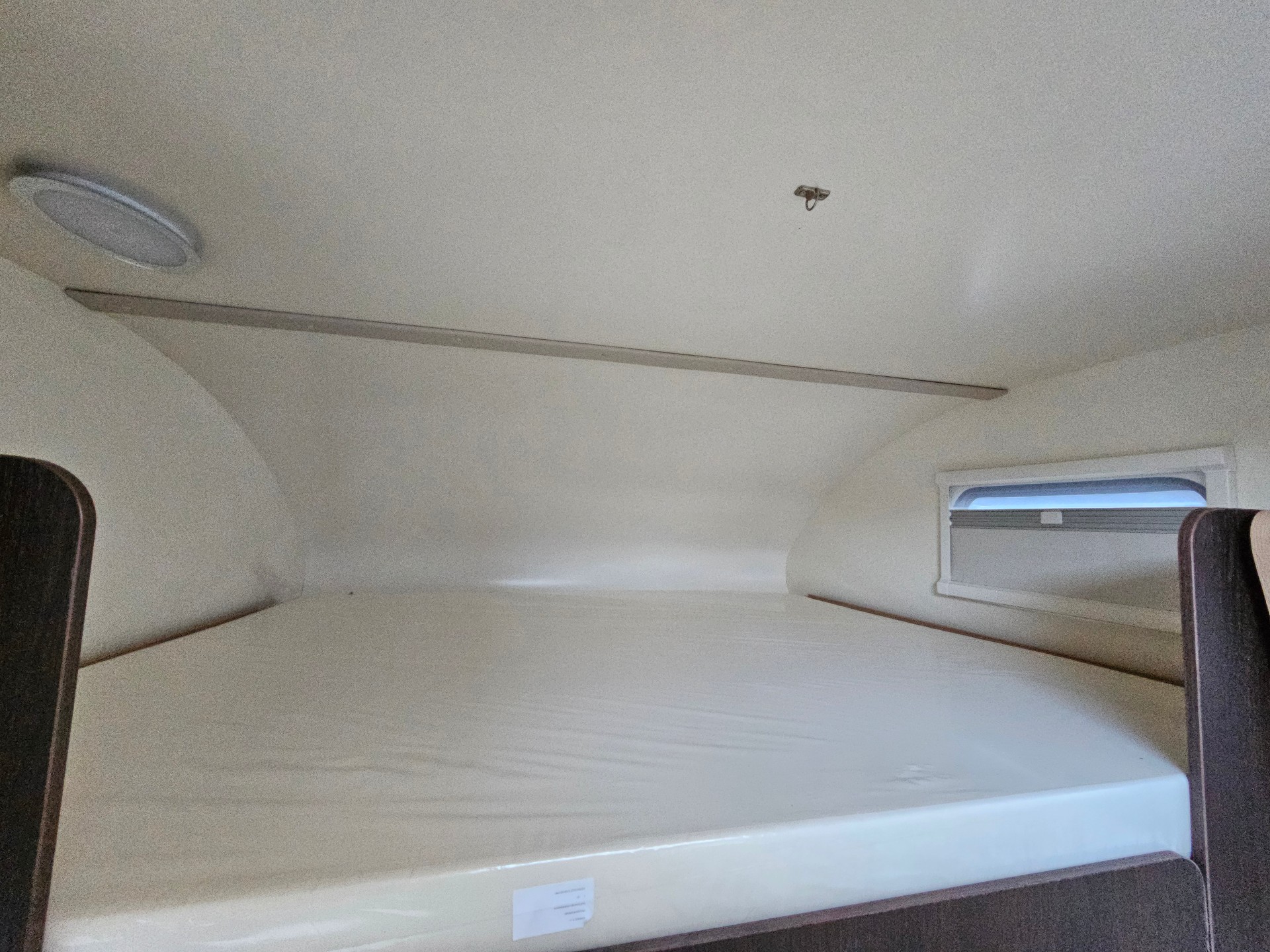 FORSTER A 699 VB mit Kajüttenbett, Doppelbett, Automat!-image-9