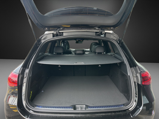 MERCEDES-BENZ GLC 300 d 4M 9G-Tronic-image-10