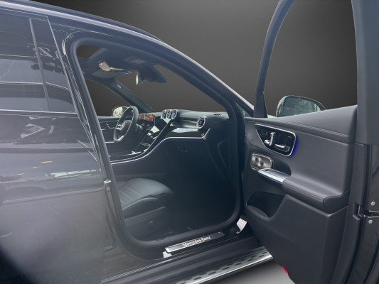 MERCEDES-BENZ GLC 300 d 4M 9G-Tronic-image-7